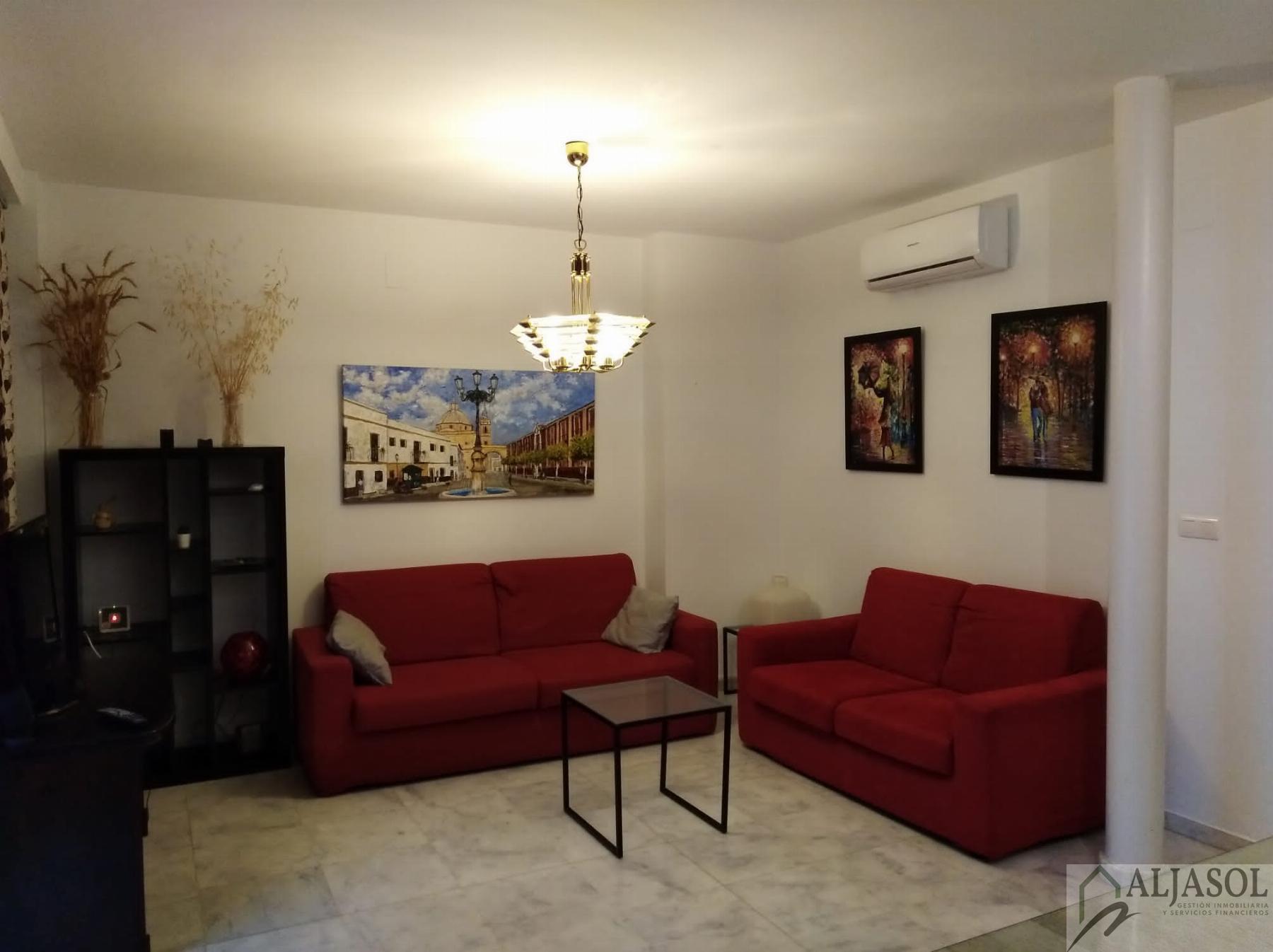 For sale of house in Umbrete