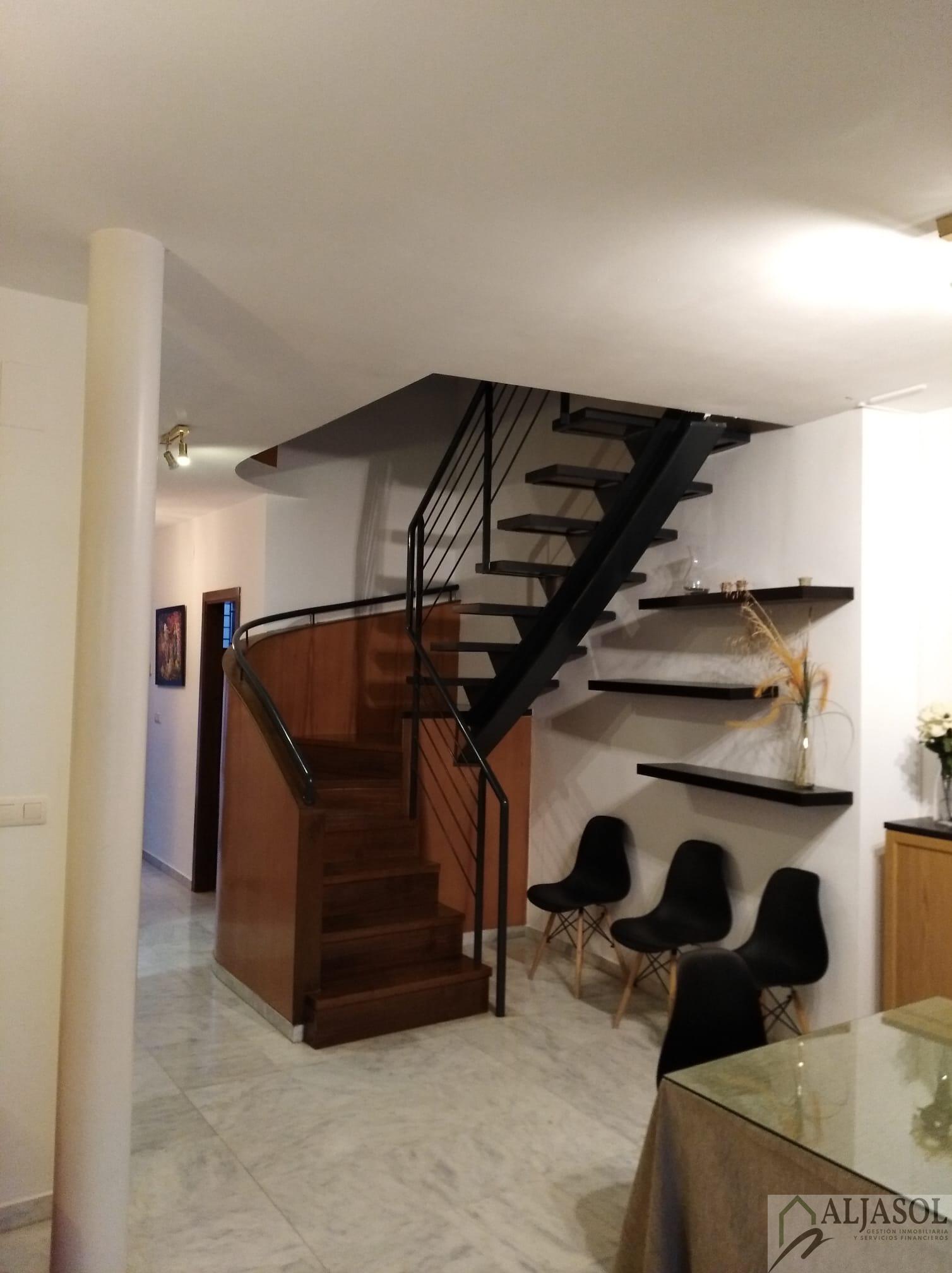 For sale of house in Umbrete