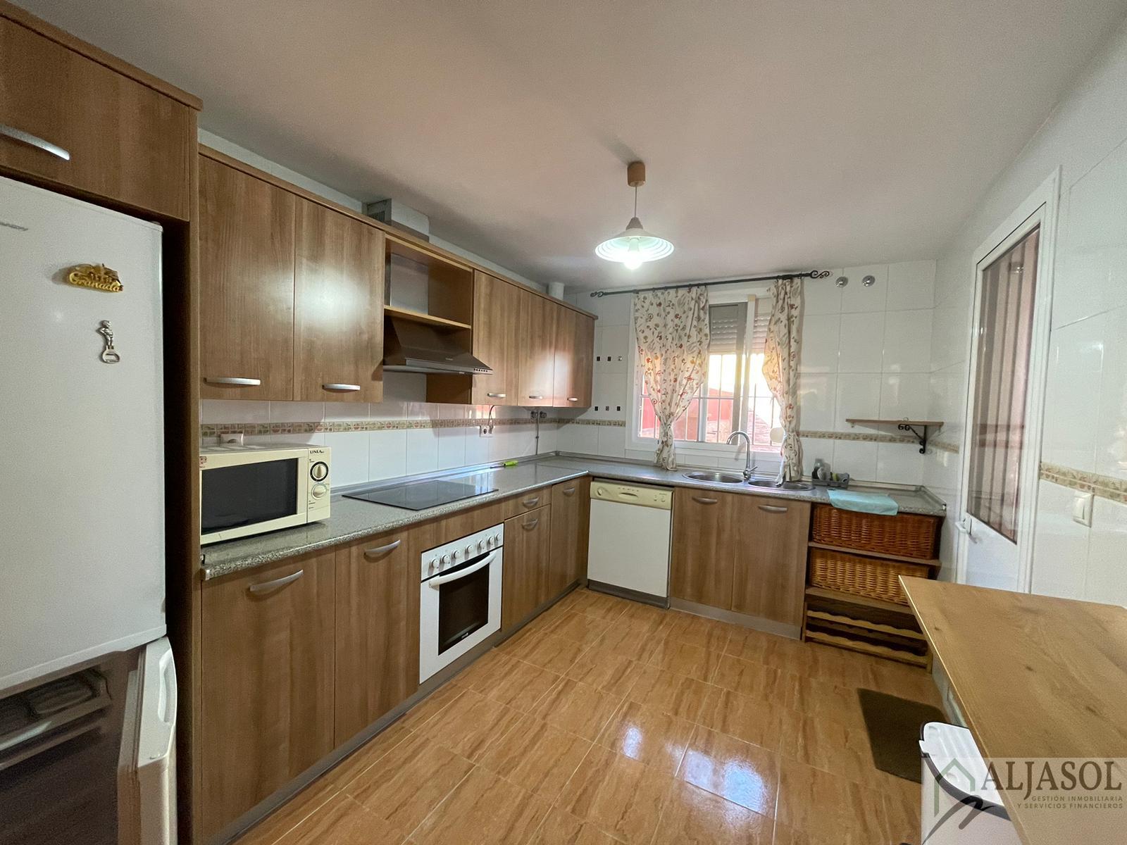 For sale of house in Bollullos de la Mitación