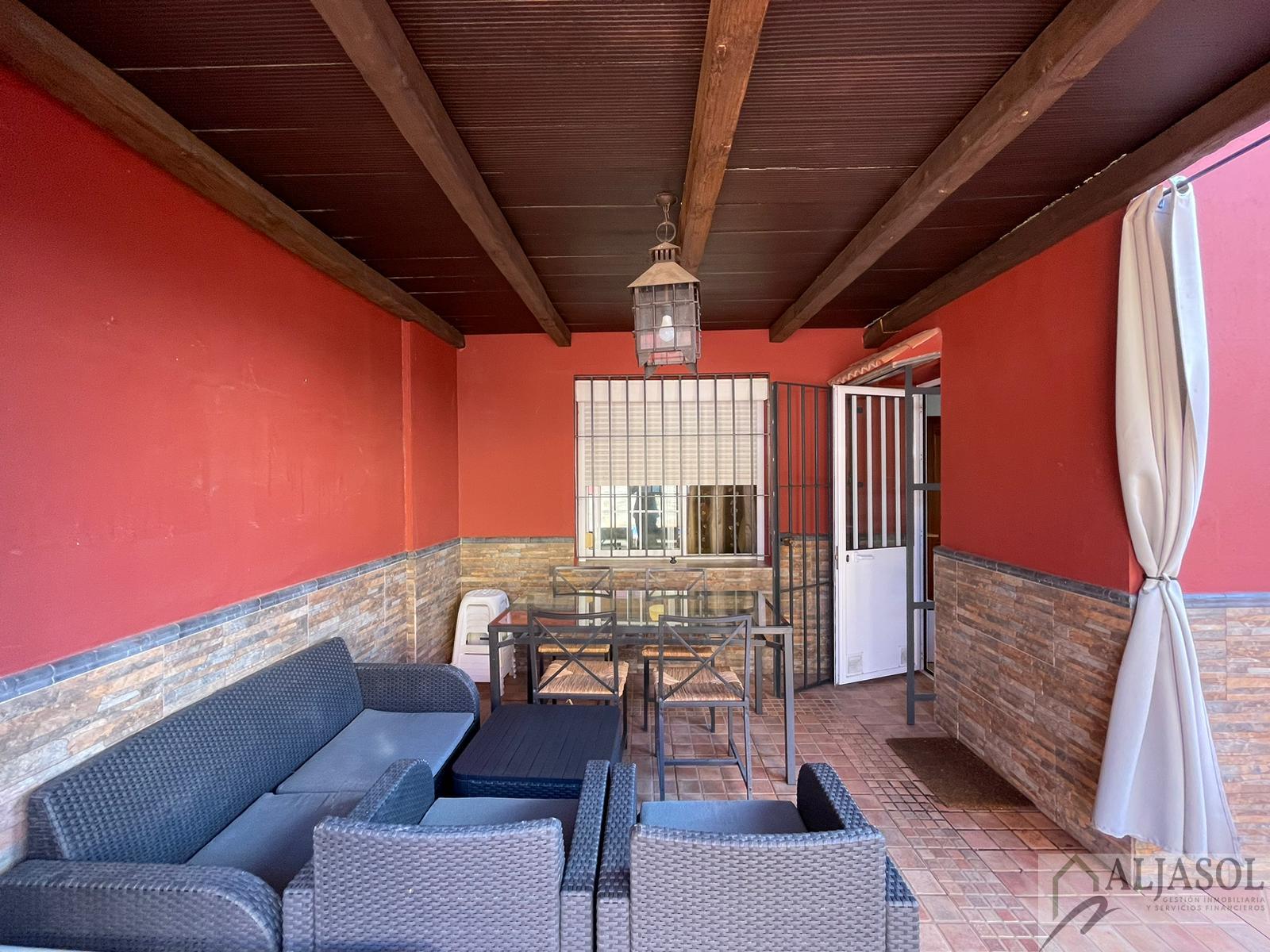 For sale of house in Bollullos de la Mitación