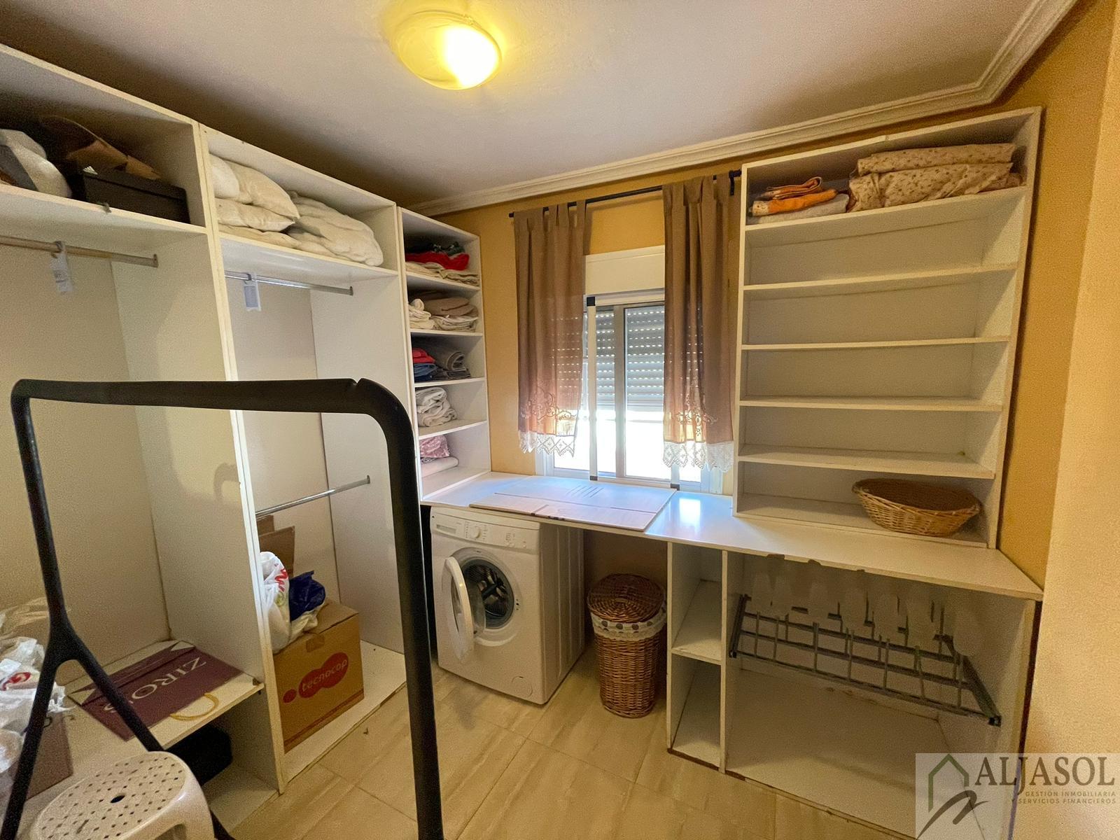For sale of house in Bollullos de la Mitación