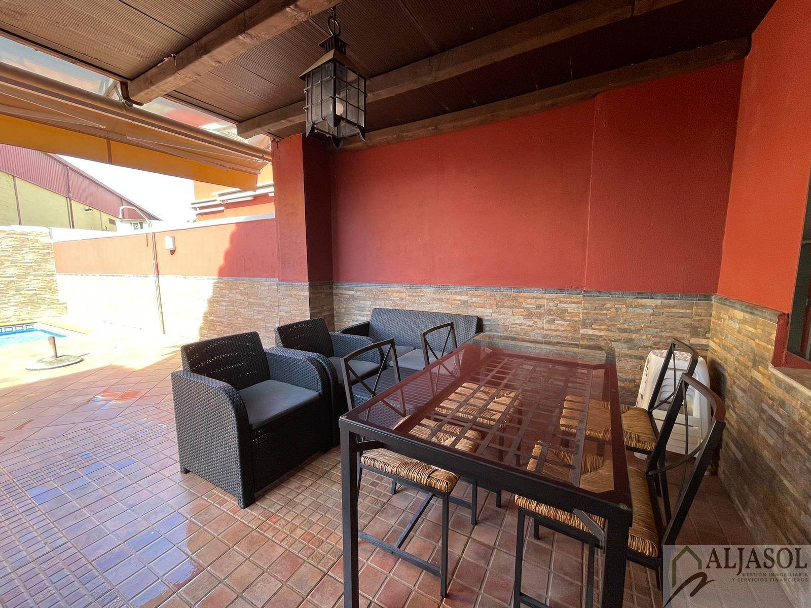For sale of house in Bollullos de la Mitación
