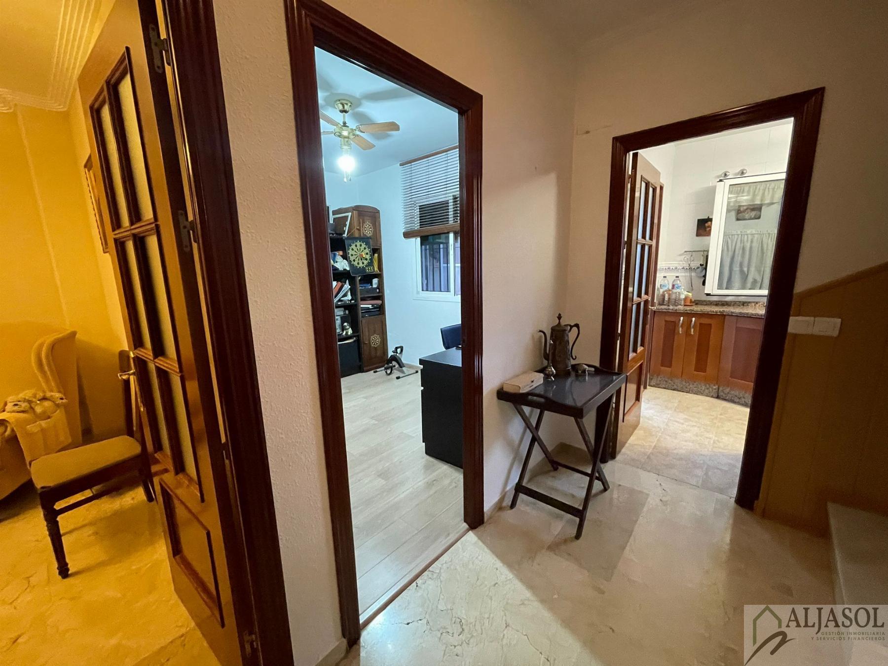 Venta de casa en Villanueva del Ariscal