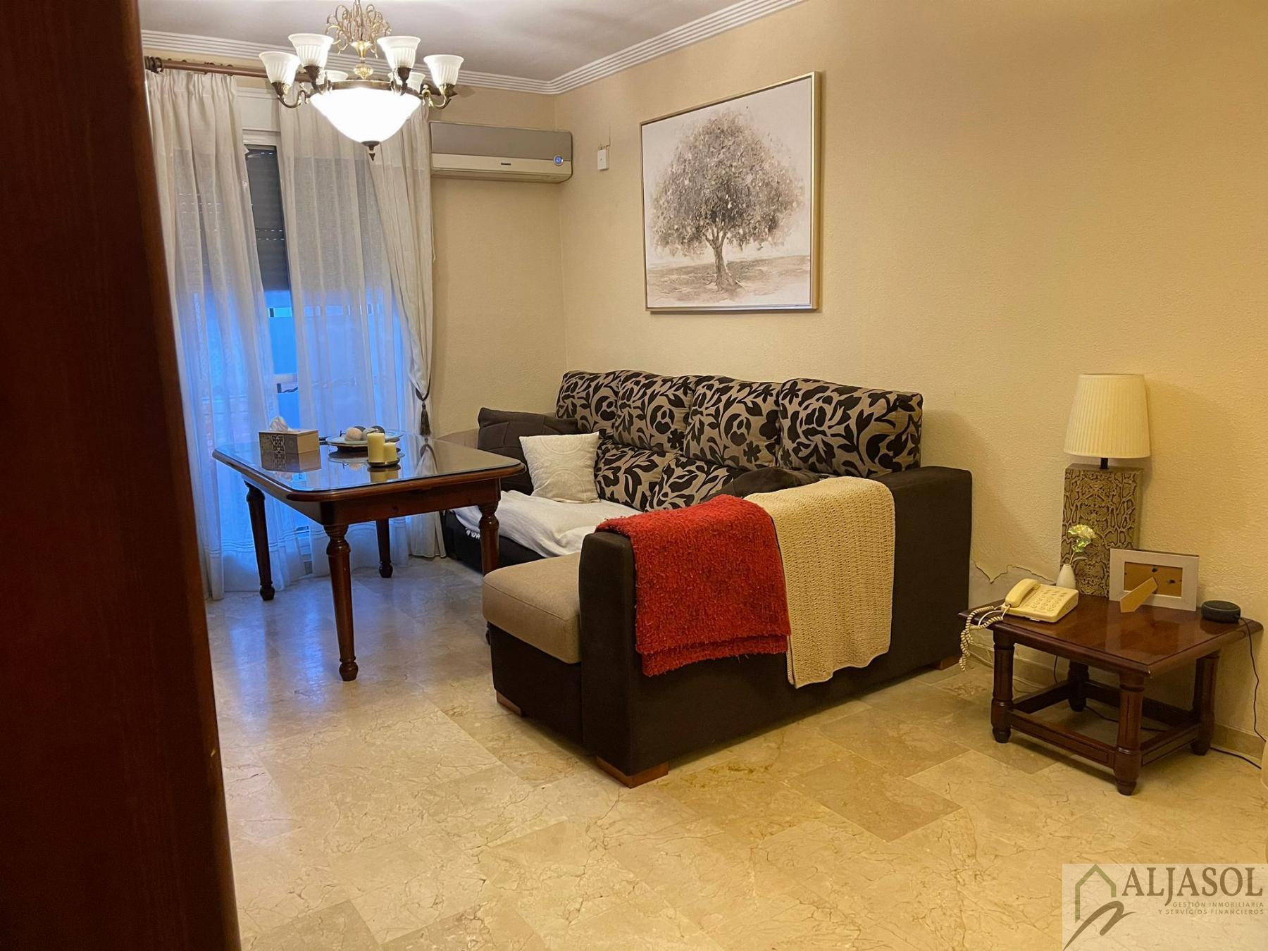 Venta de casa en Villanueva del Ariscal