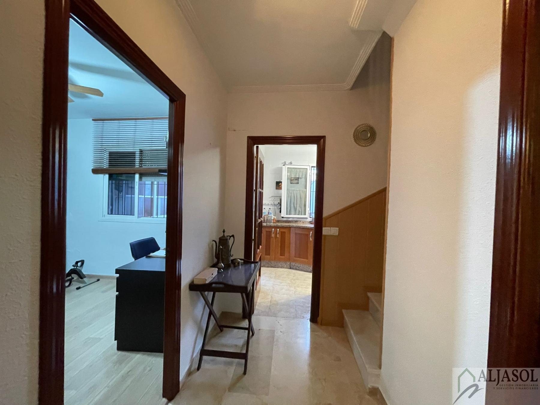 Venta de casa en Villanueva del Ariscal