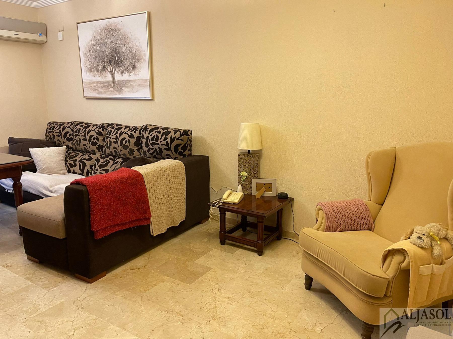 Venta de casa en Villanueva del Ariscal
