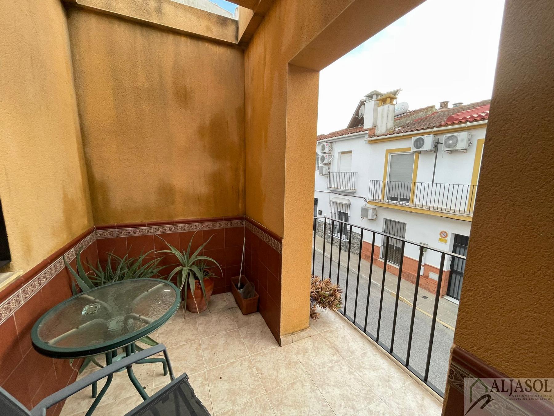 Venta de casa en Villanueva del Ariscal