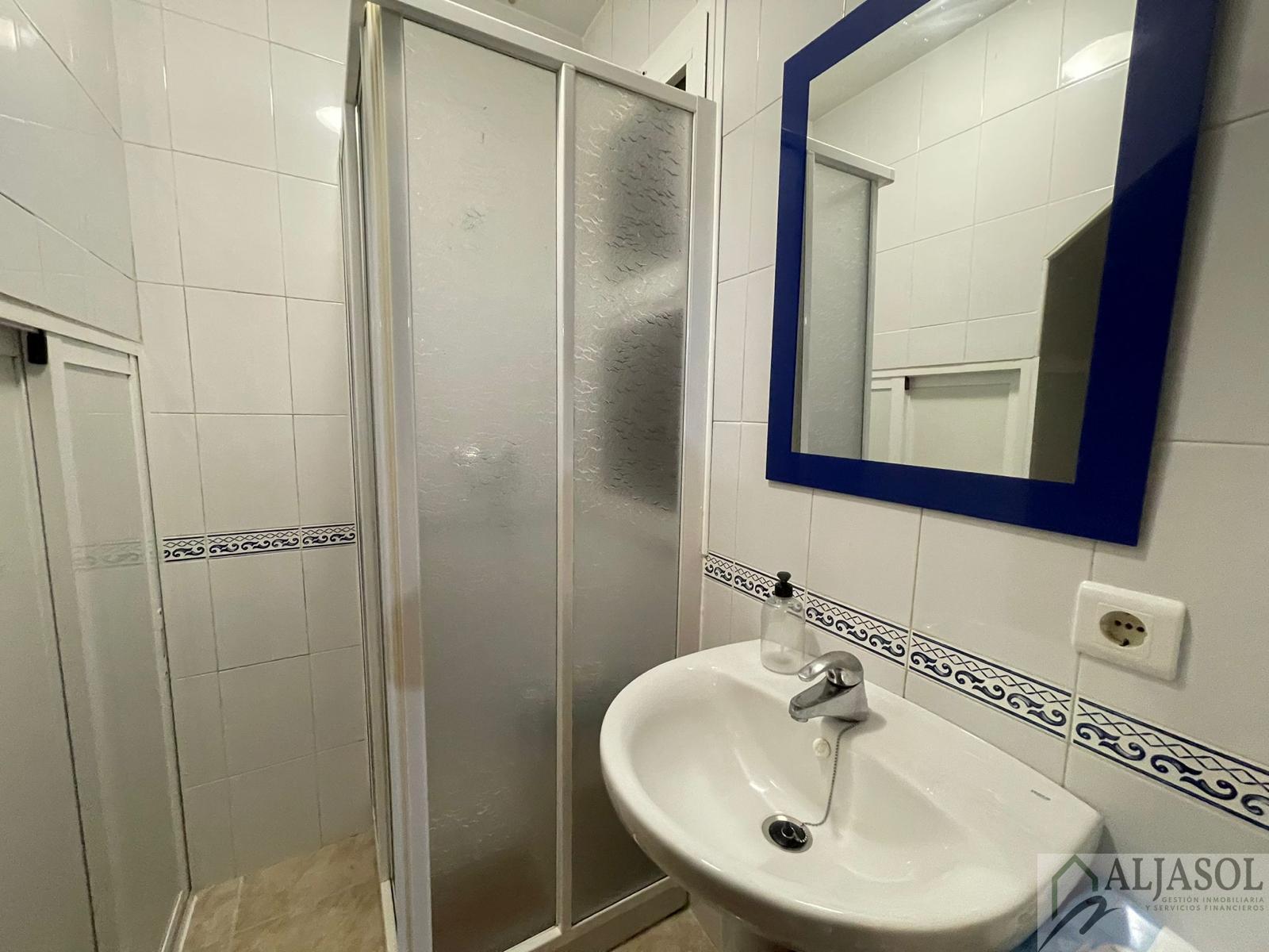Venta de casa en Villanueva del Ariscal
