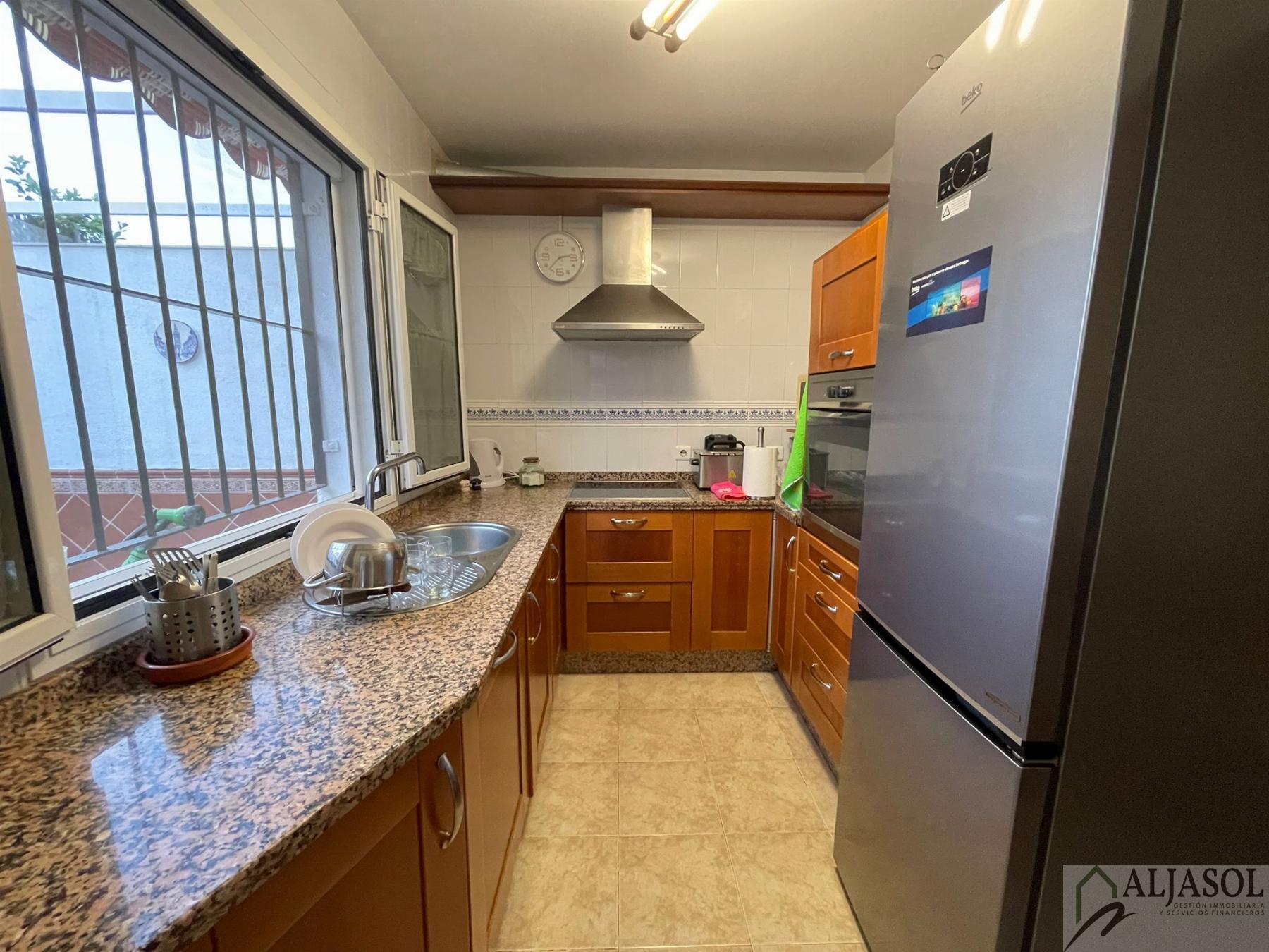 Venta de casa en Villanueva del Ariscal