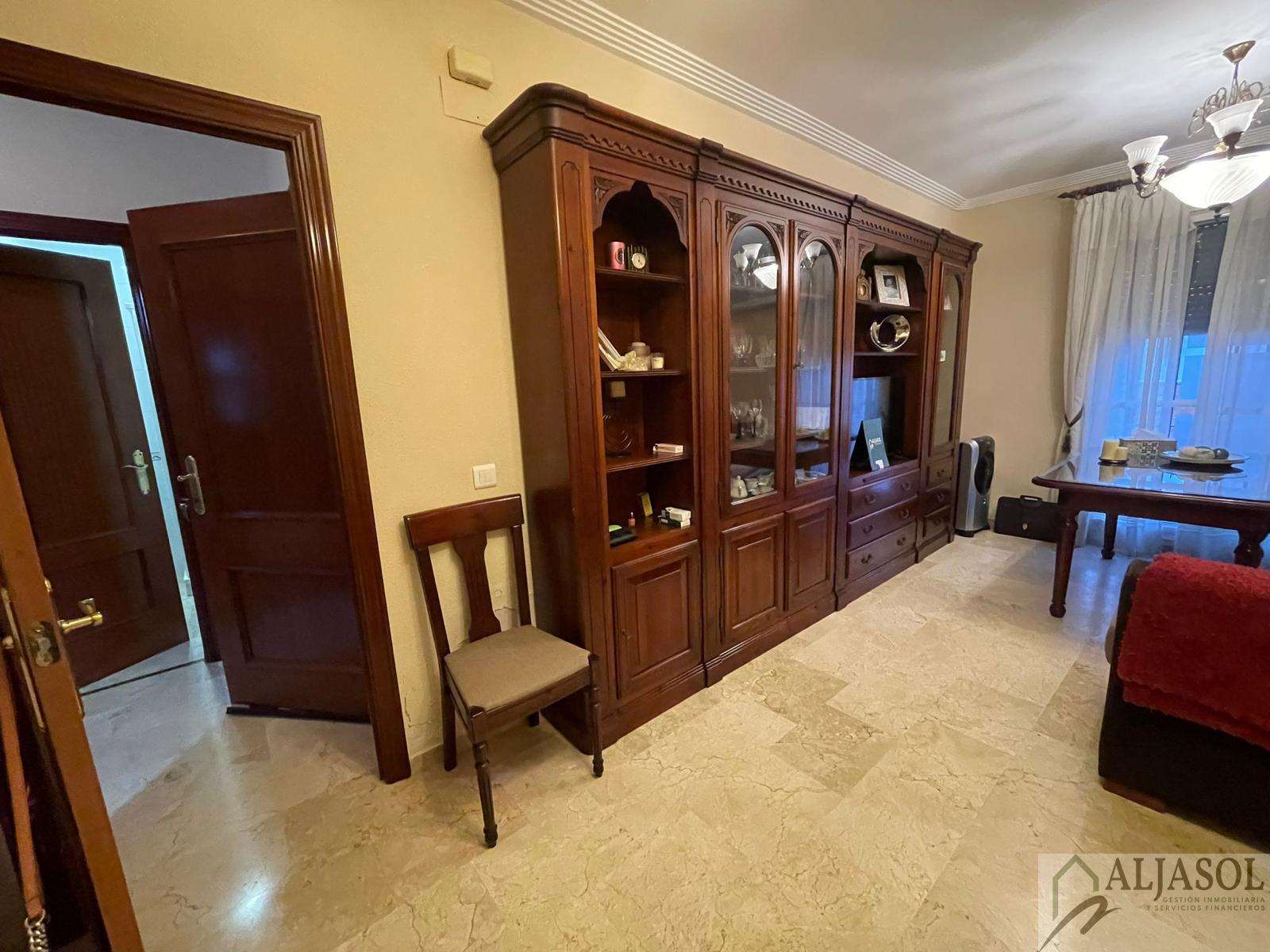 Venta de casa en Villanueva del Ariscal