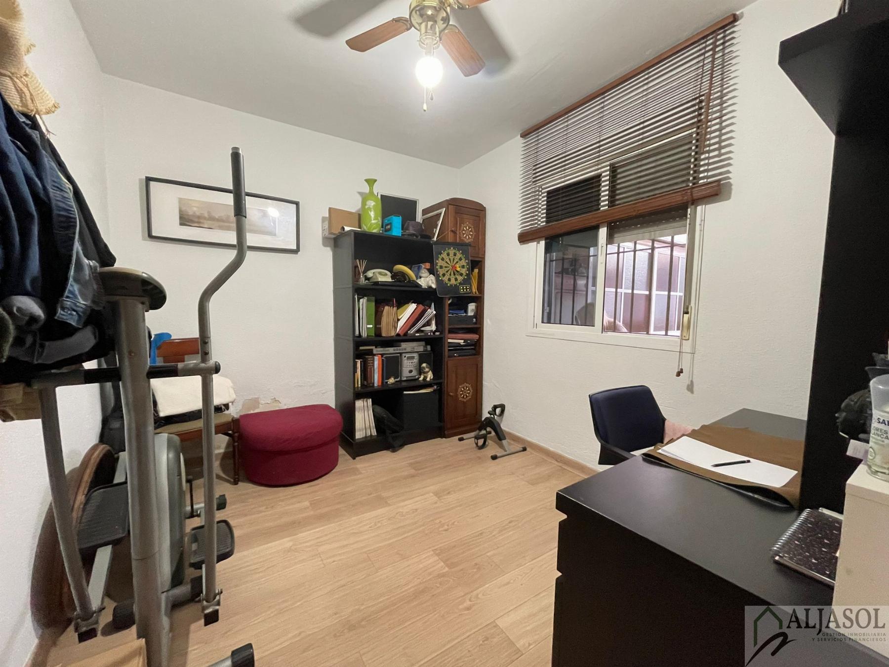 Venta de casa en Villanueva del Ariscal