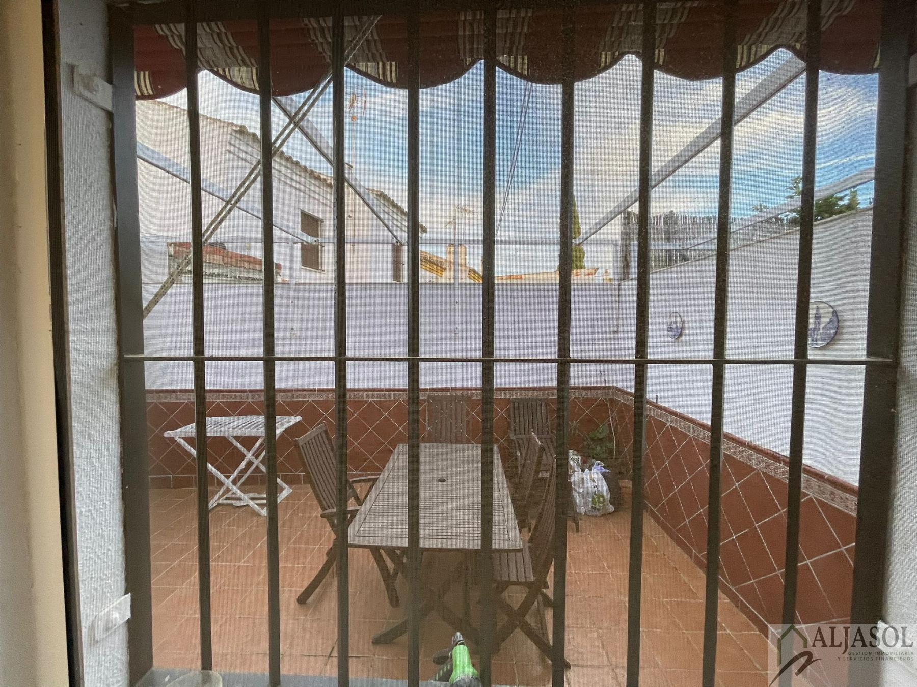 Venta de casa en Villanueva del Ariscal