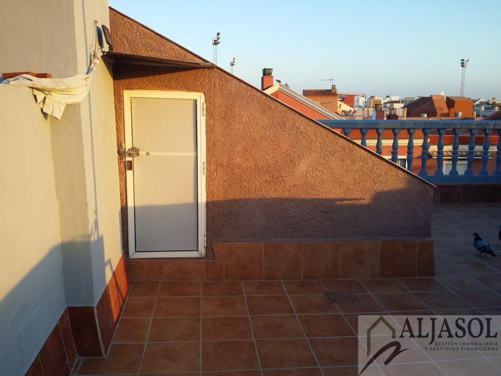 For sale of house in Valencina de la Concepción