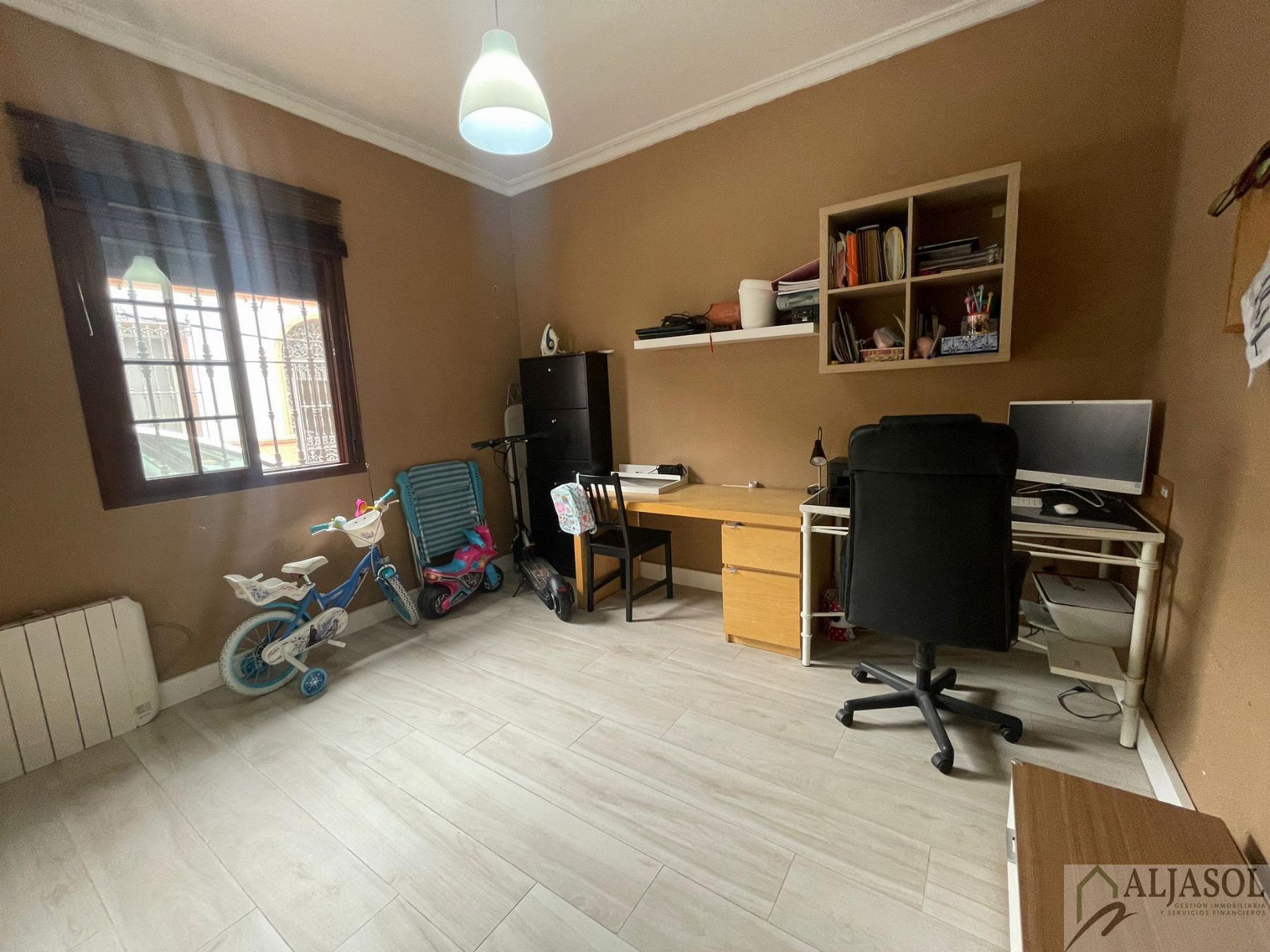 Venta de casa en Olivares