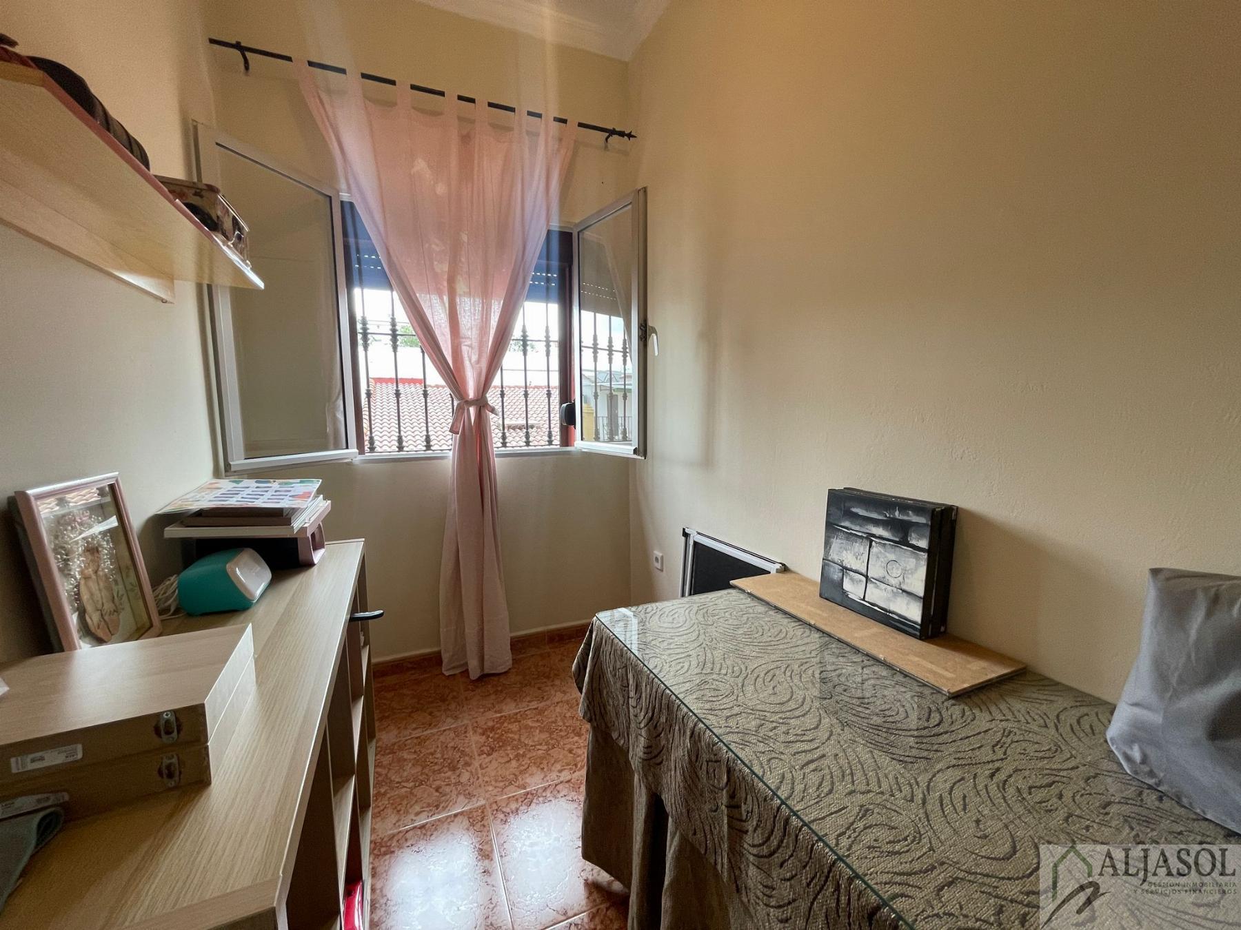 Venta de casa en Olivares