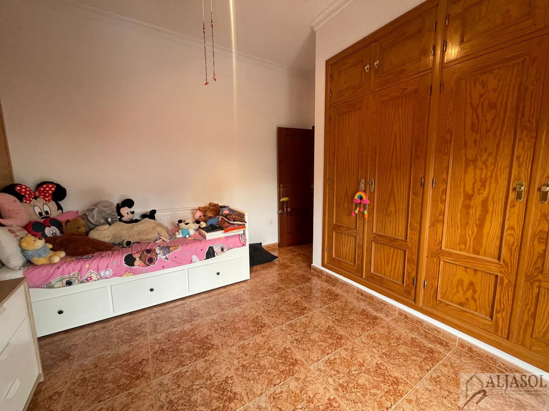 Venta de casa en Olivares