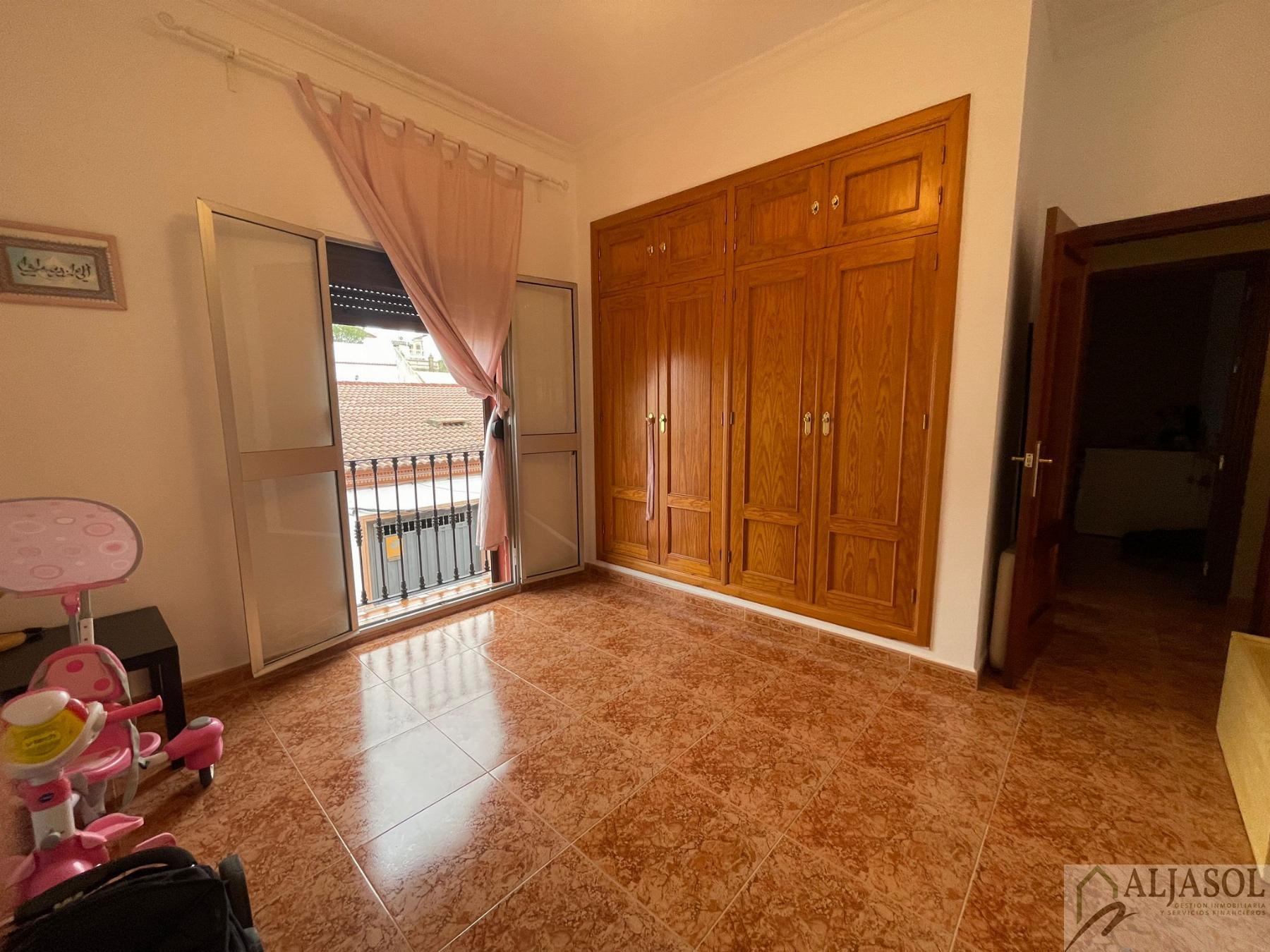 Venta de casa en Olivares