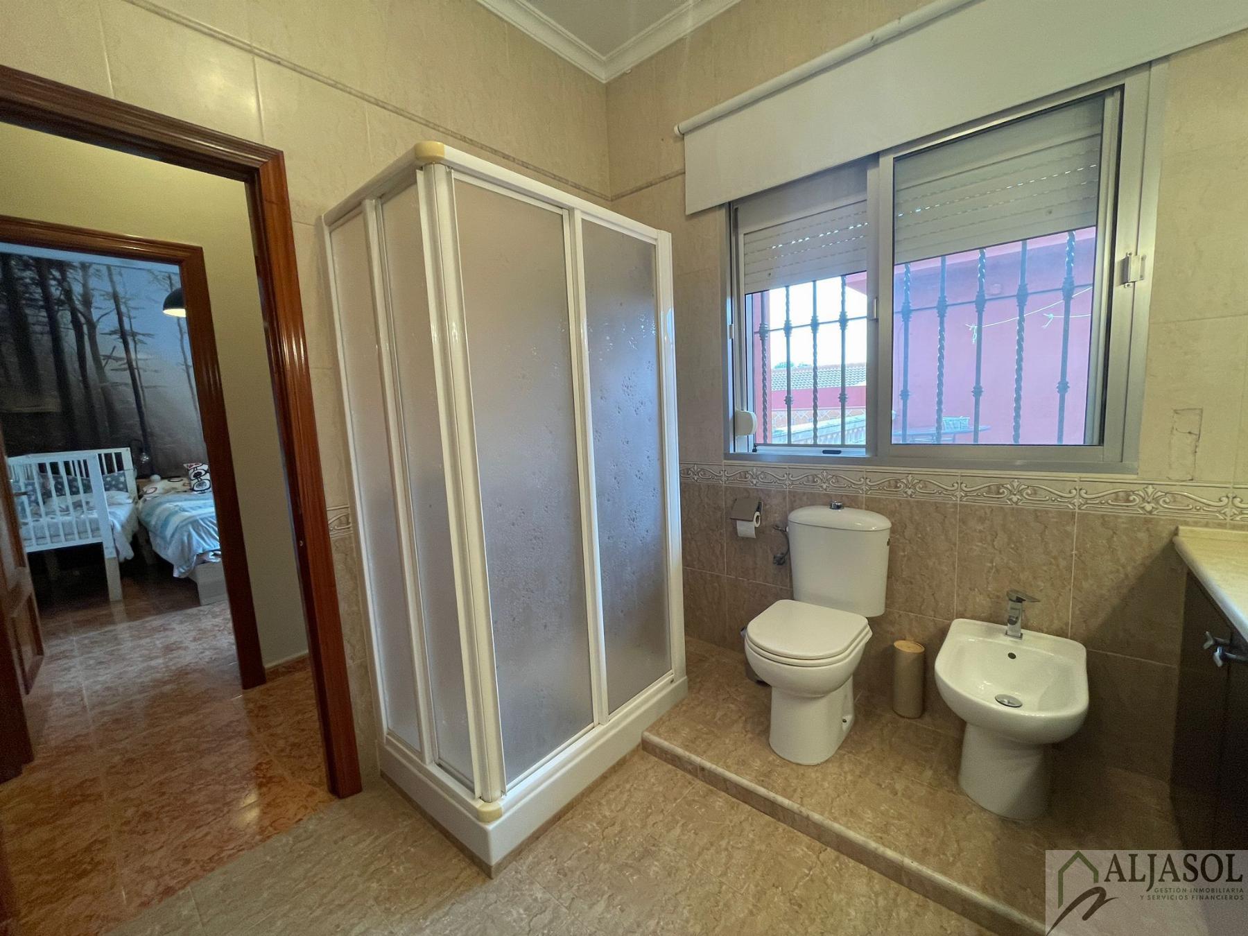 Venta de casa en Olivares