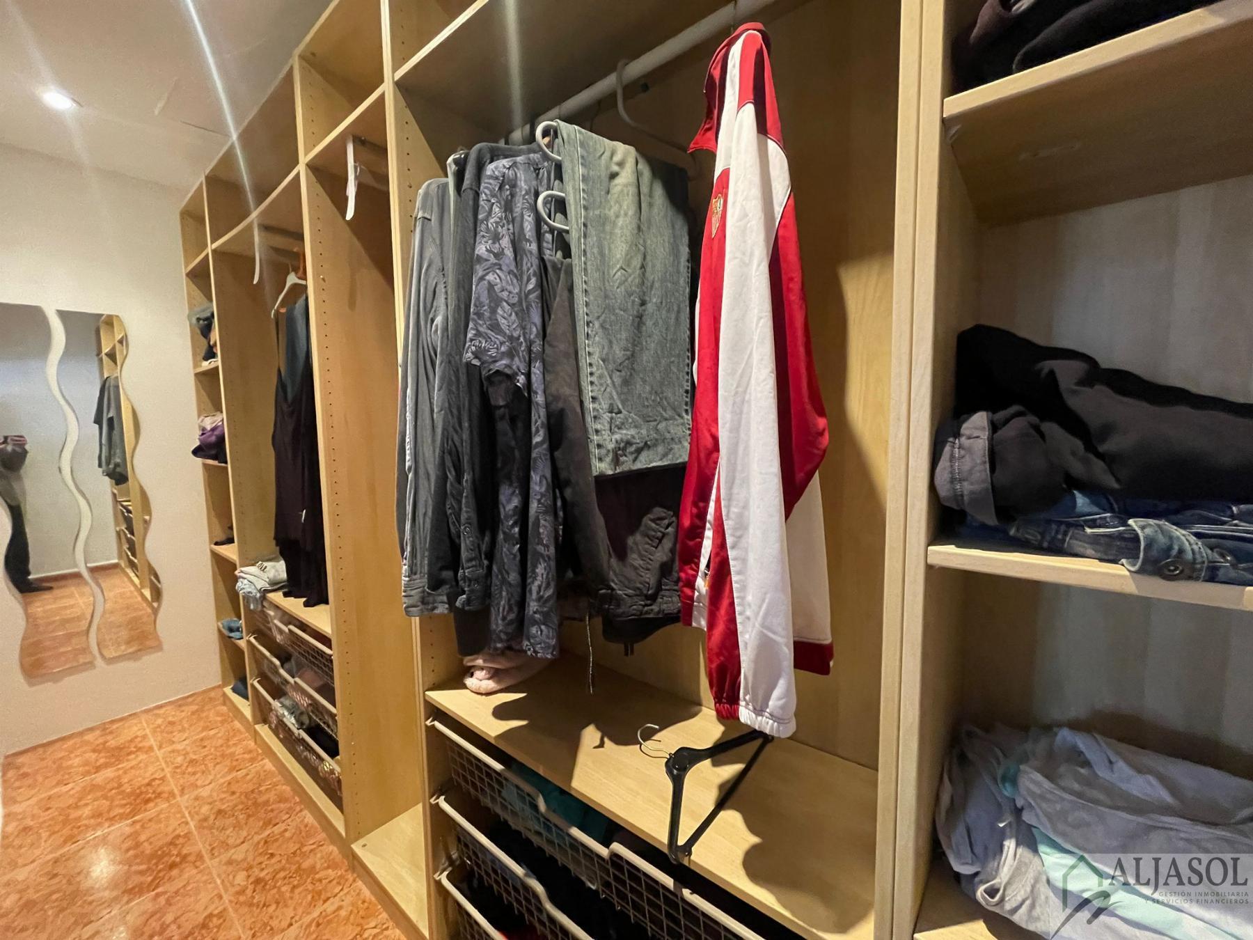 Venta de casa en Olivares