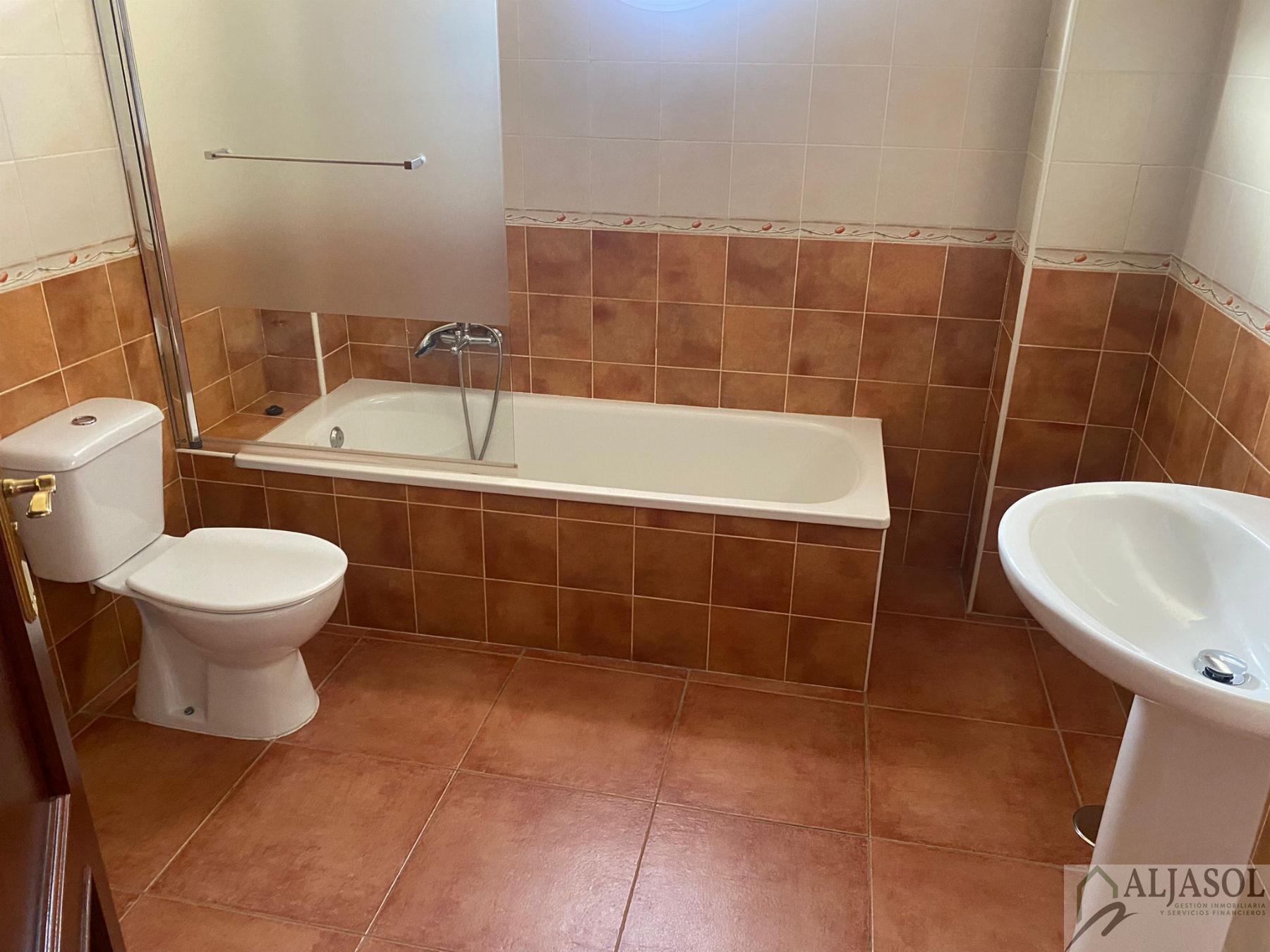 Venta de casa en Olivares