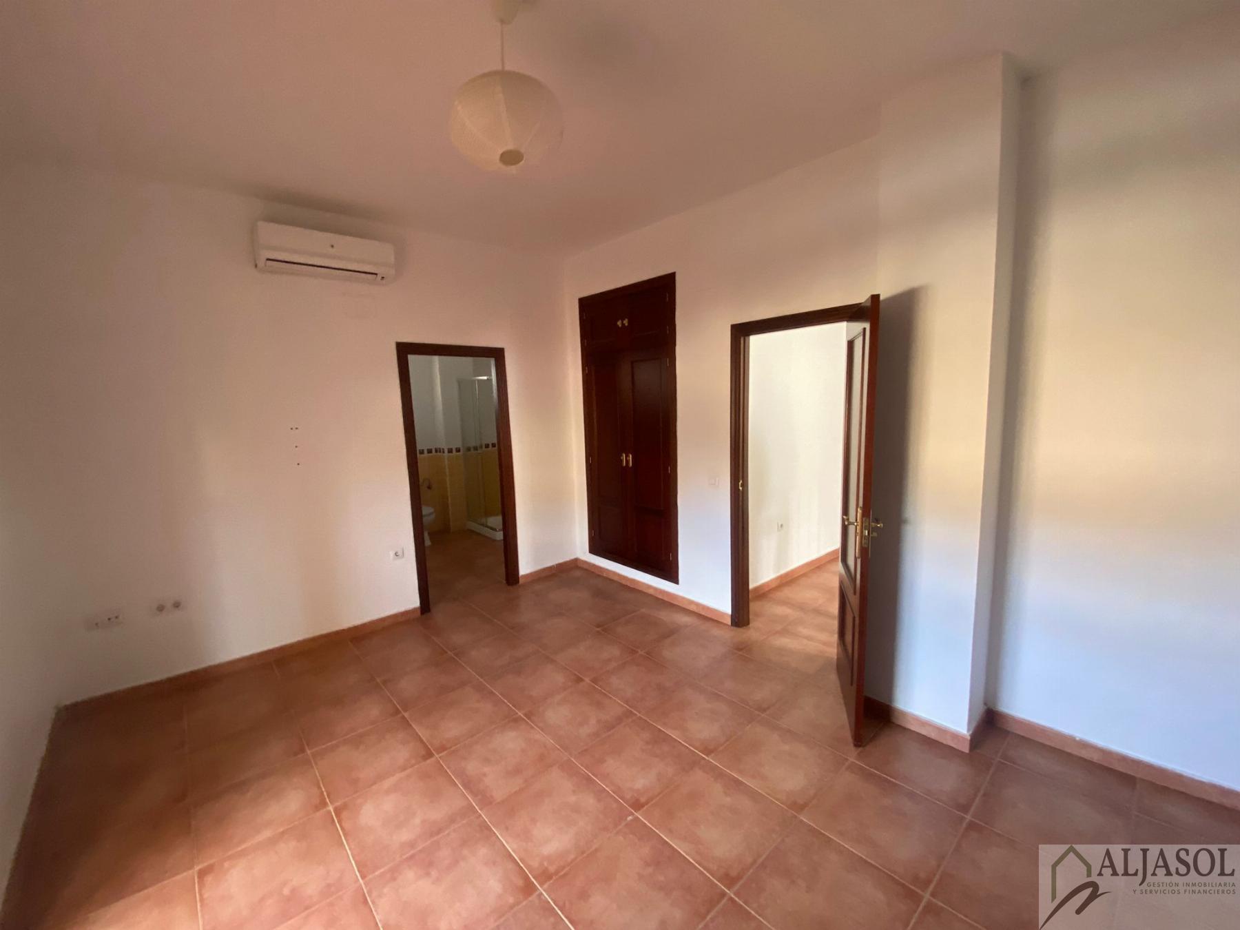 Venta de casa en Olivares