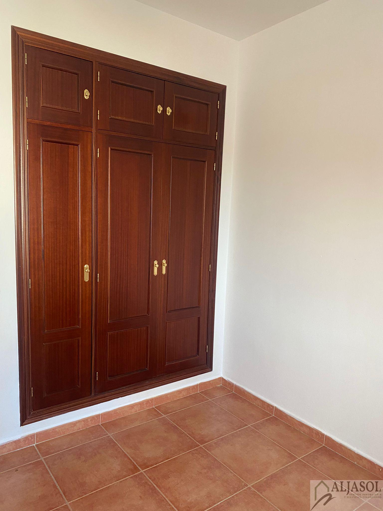 Venta de casa en Olivares
