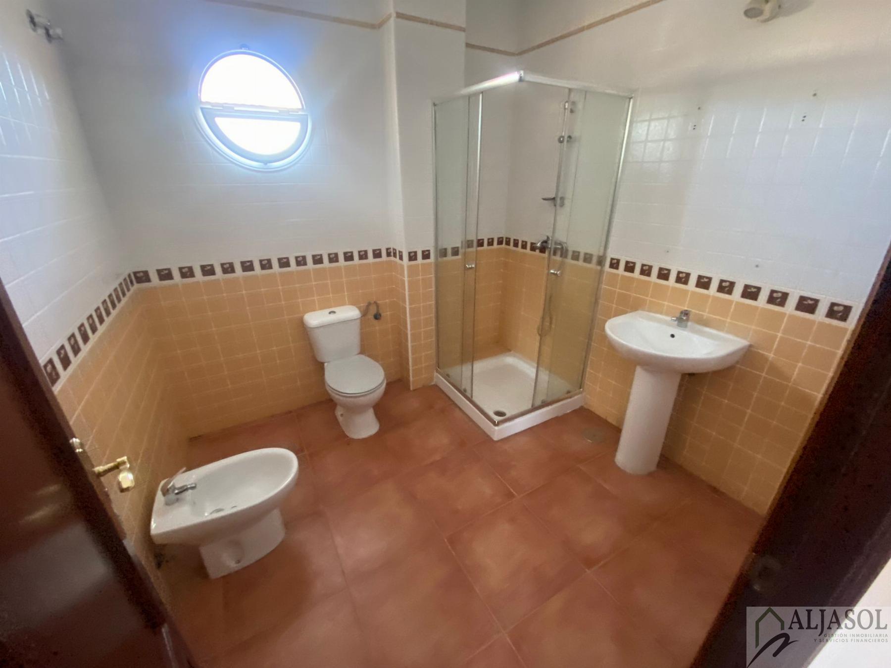 Venta de casa en Olivares