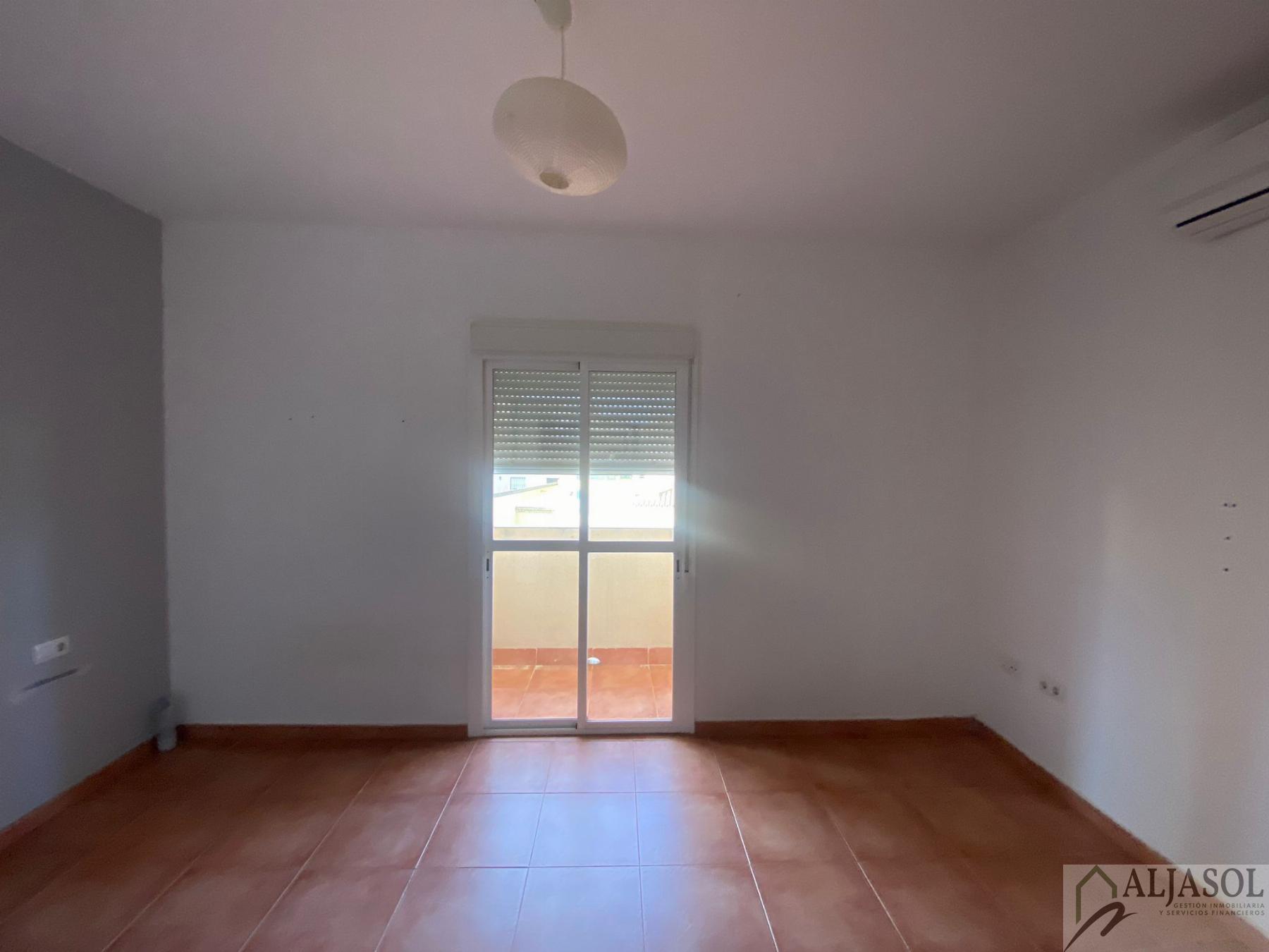 Venta de casa en Olivares