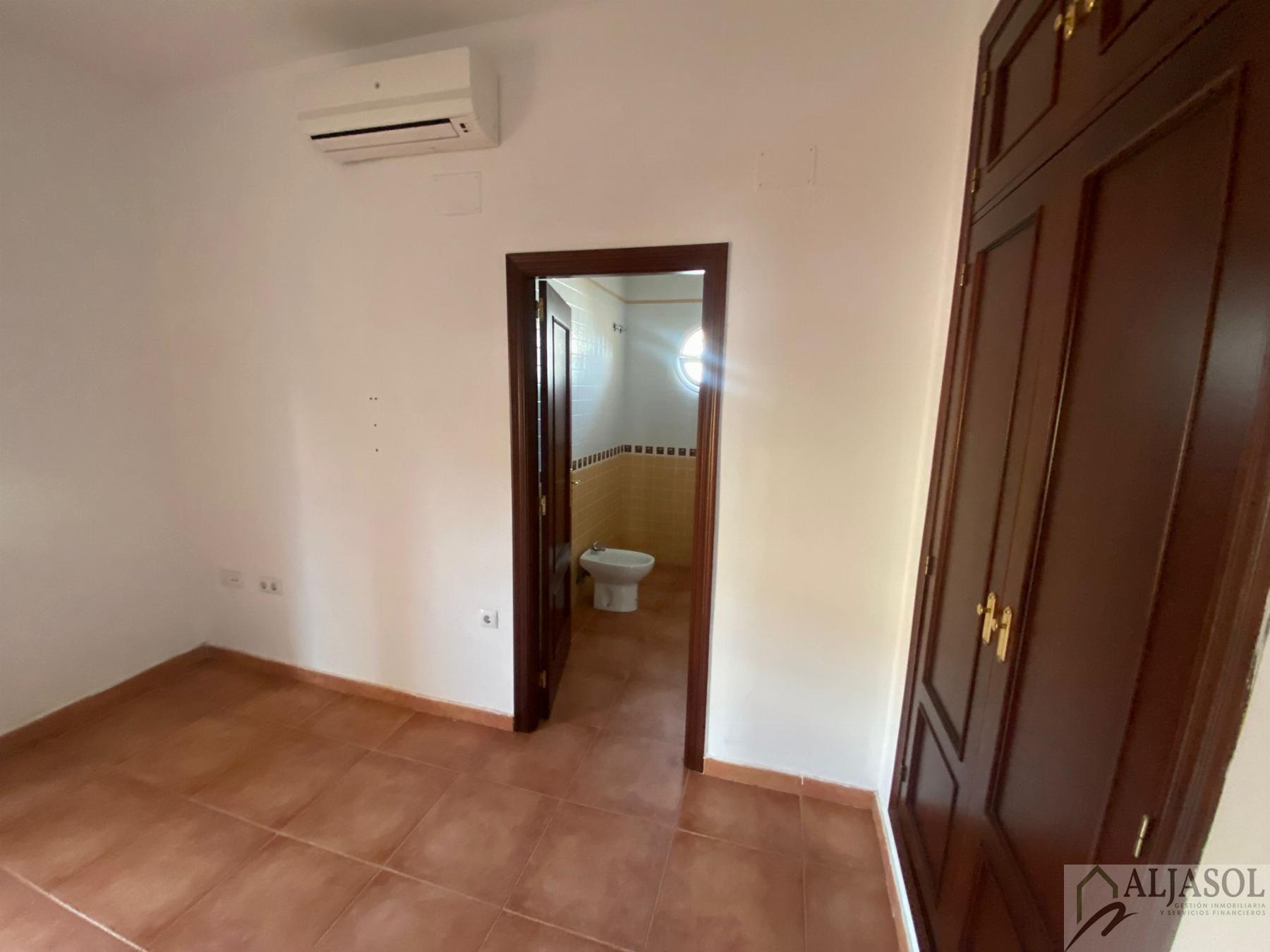 Venta de casa en Olivares