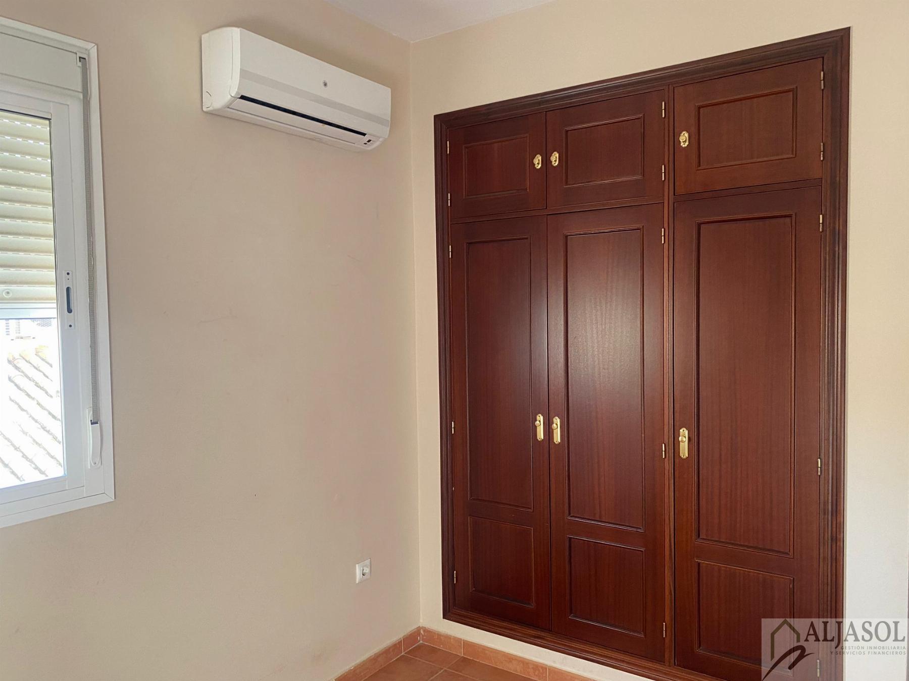 Venta de casa en Olivares