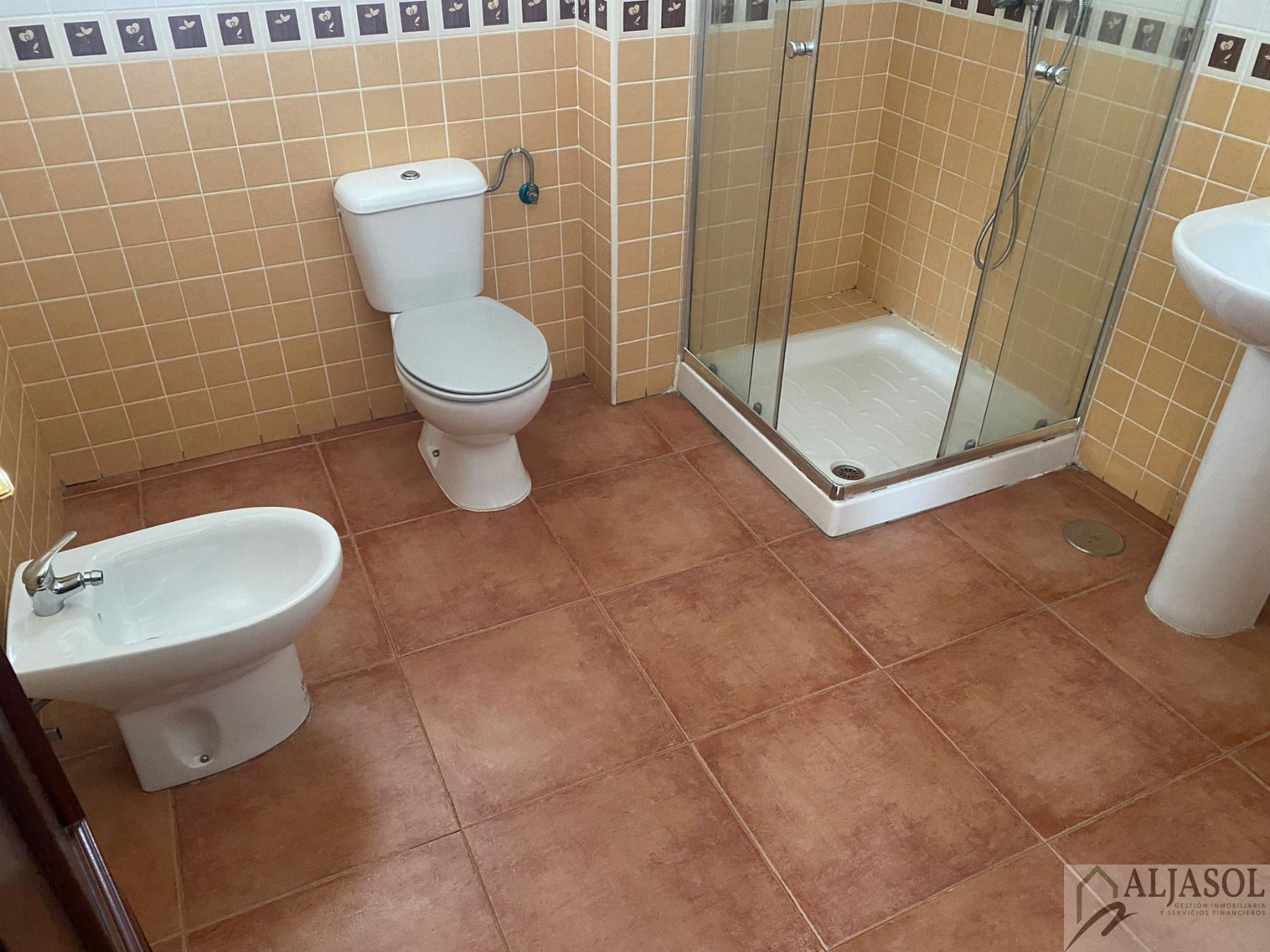 Venta de casa en Olivares