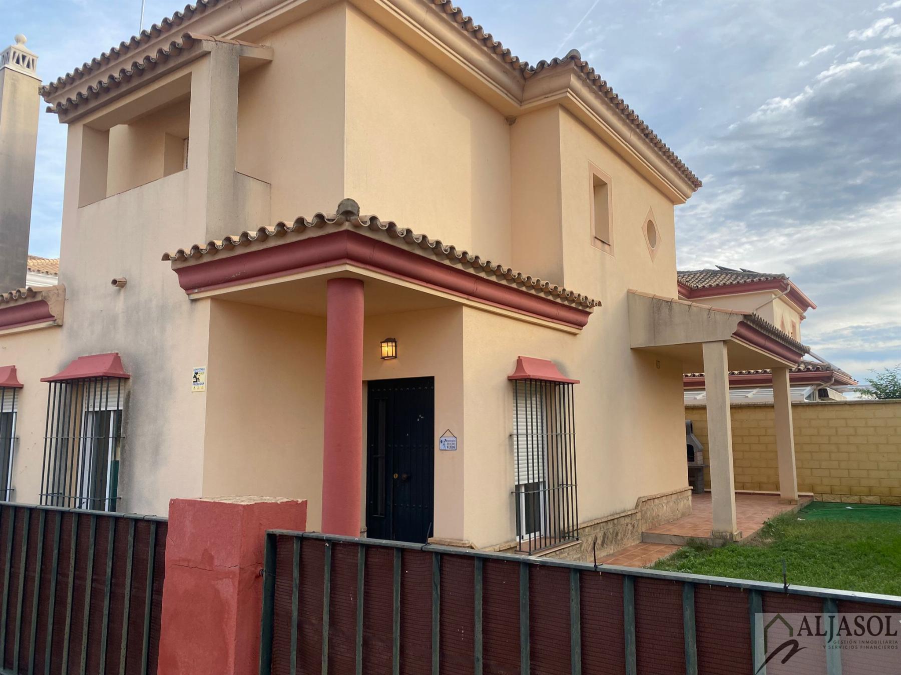 Venta de casa en Olivares