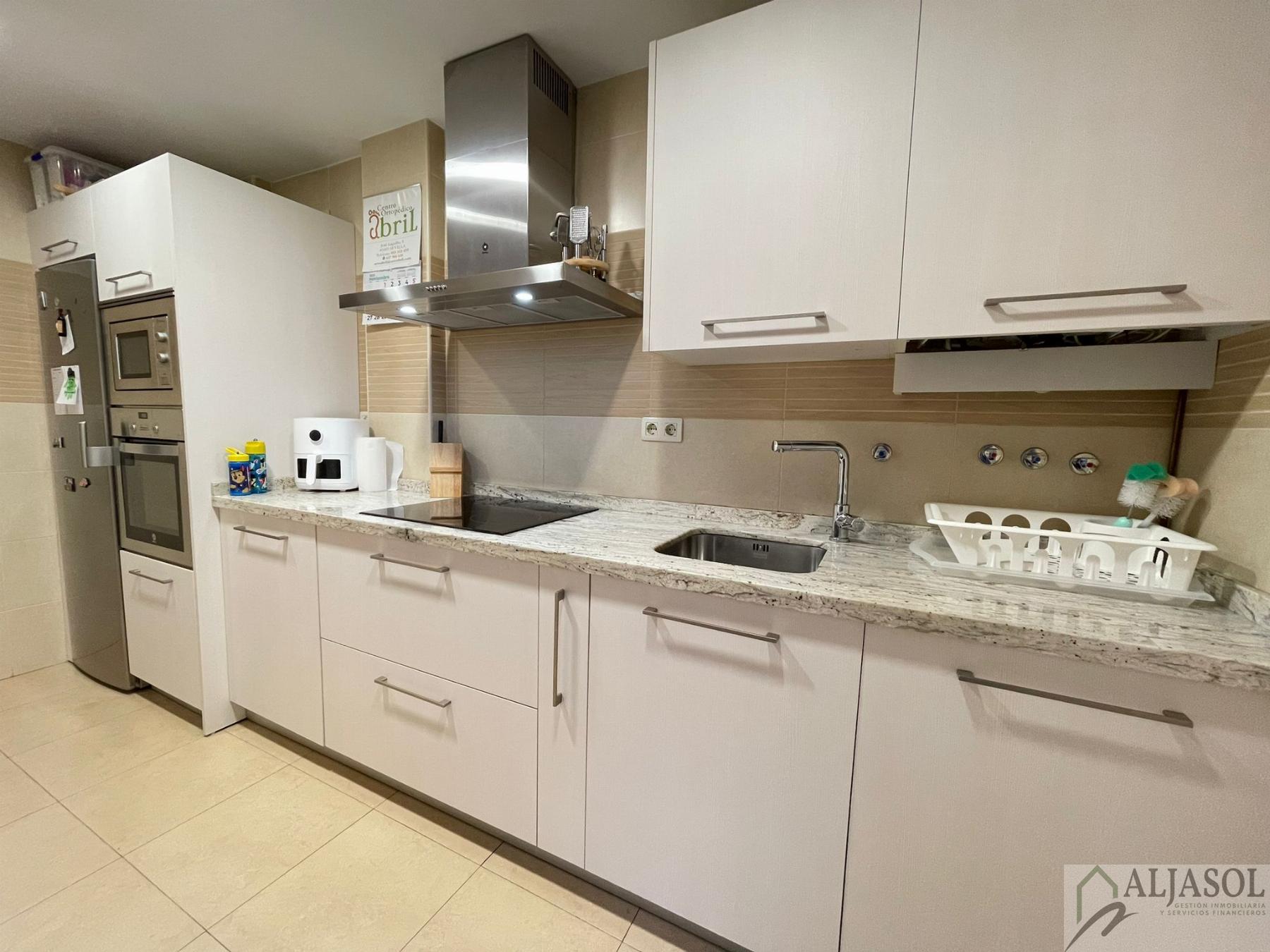 For sale of house in Gelves