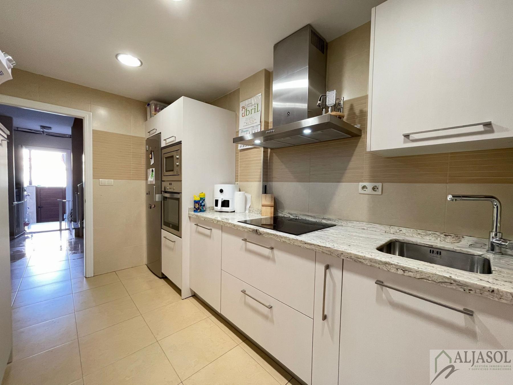 For sale of house in Gelves
