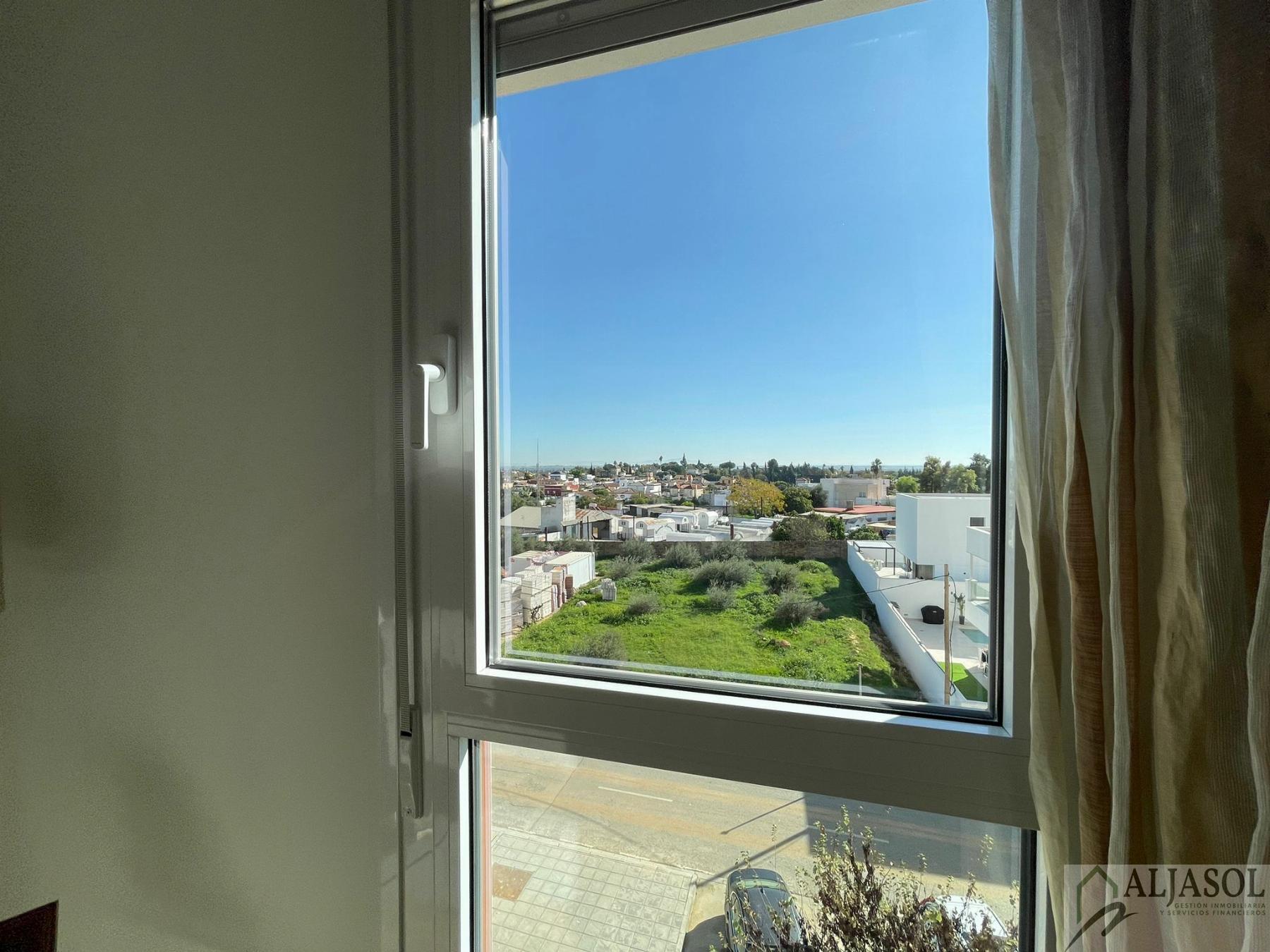 Venta de piso en Mairena del Aljarafe