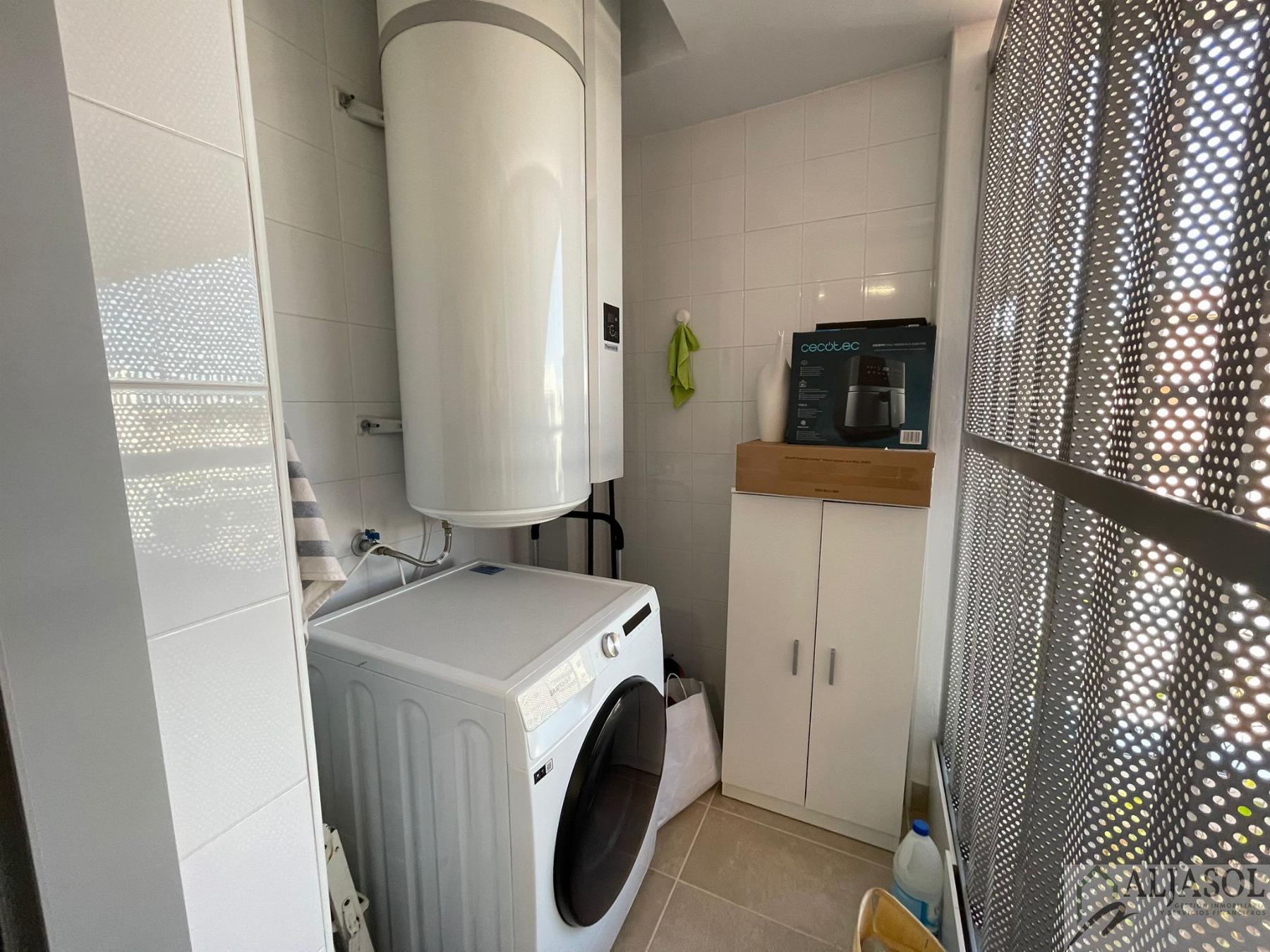 Venta de piso en Mairena del Aljarafe