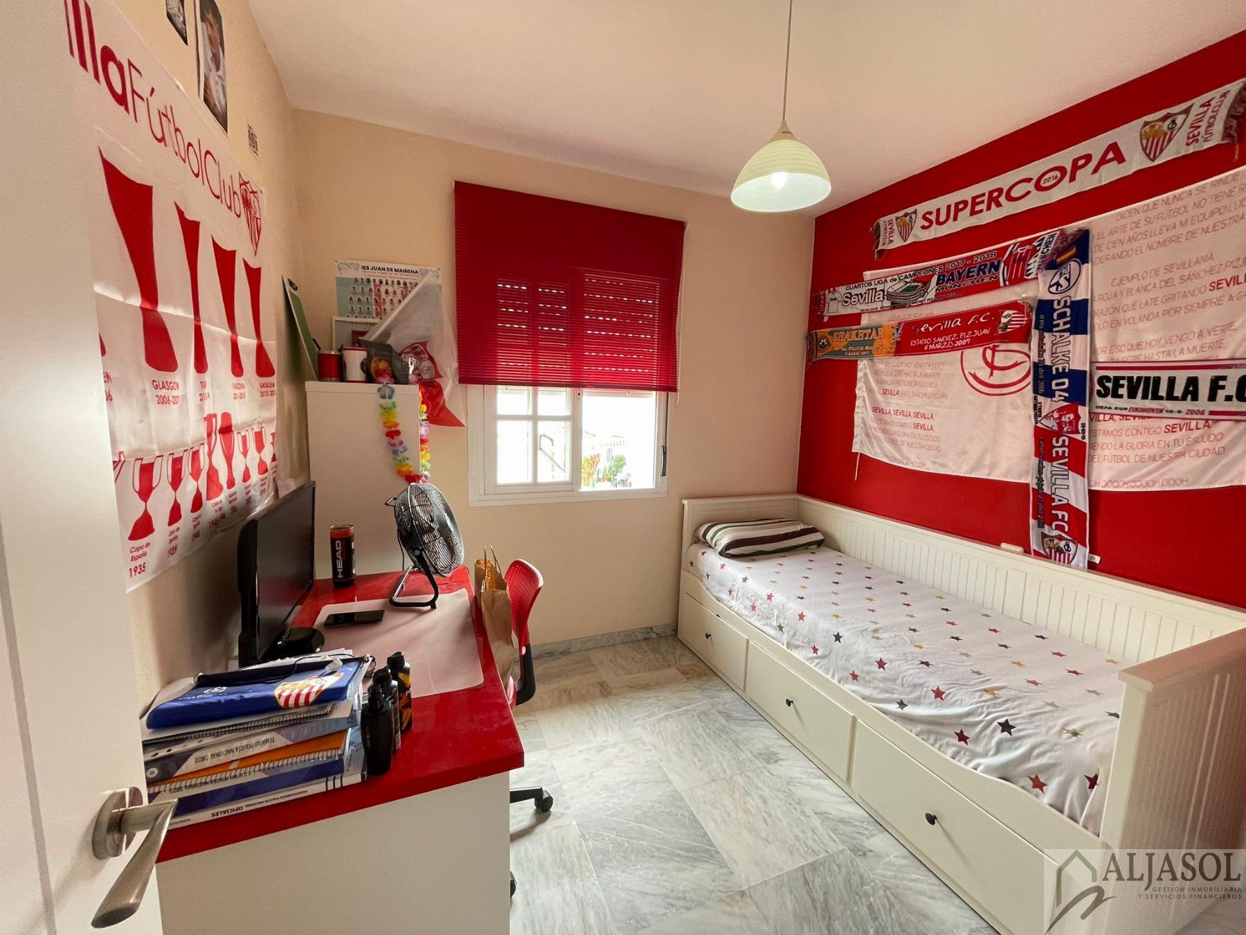 Venta de casa en Salteras
