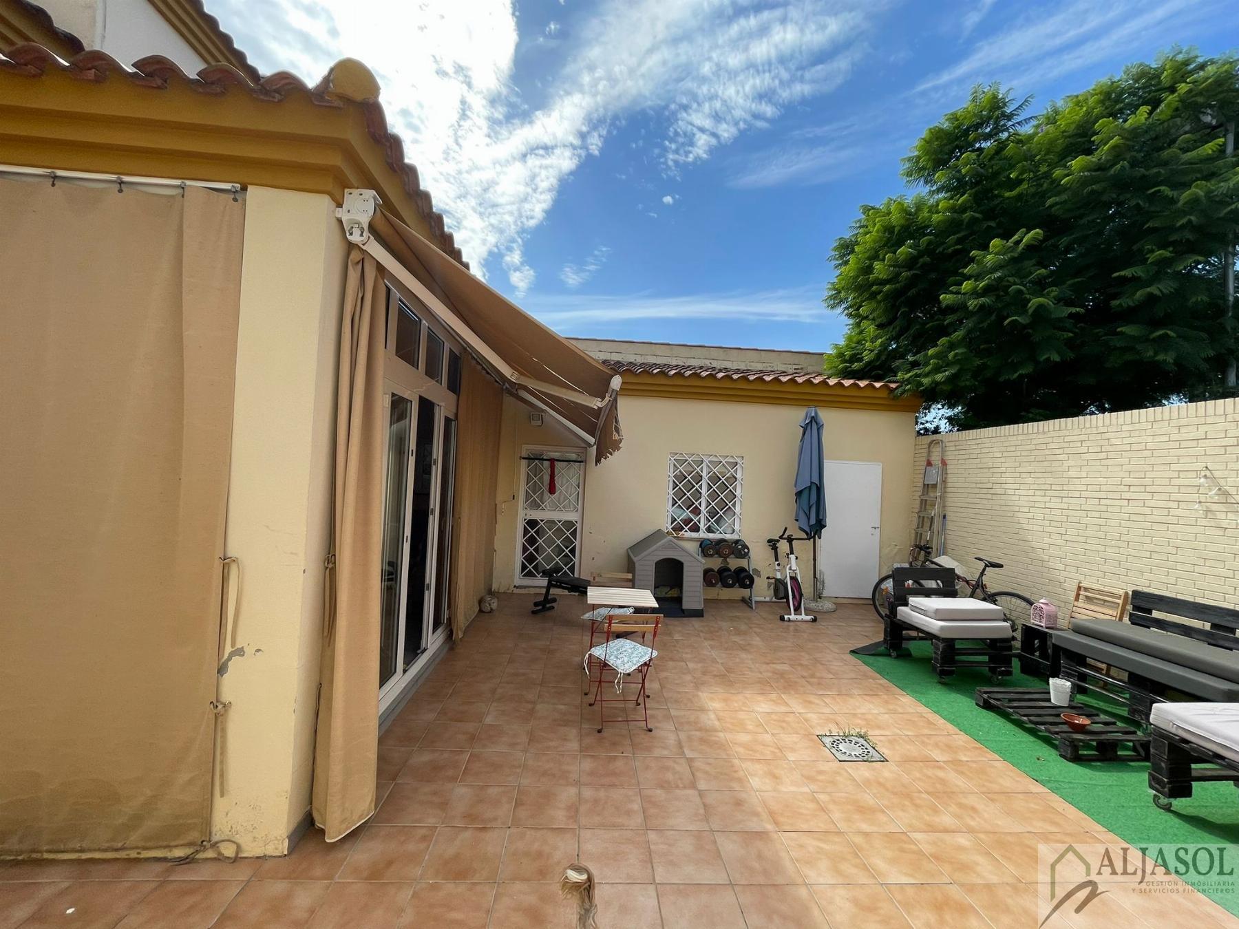Venta de casa en Salteras