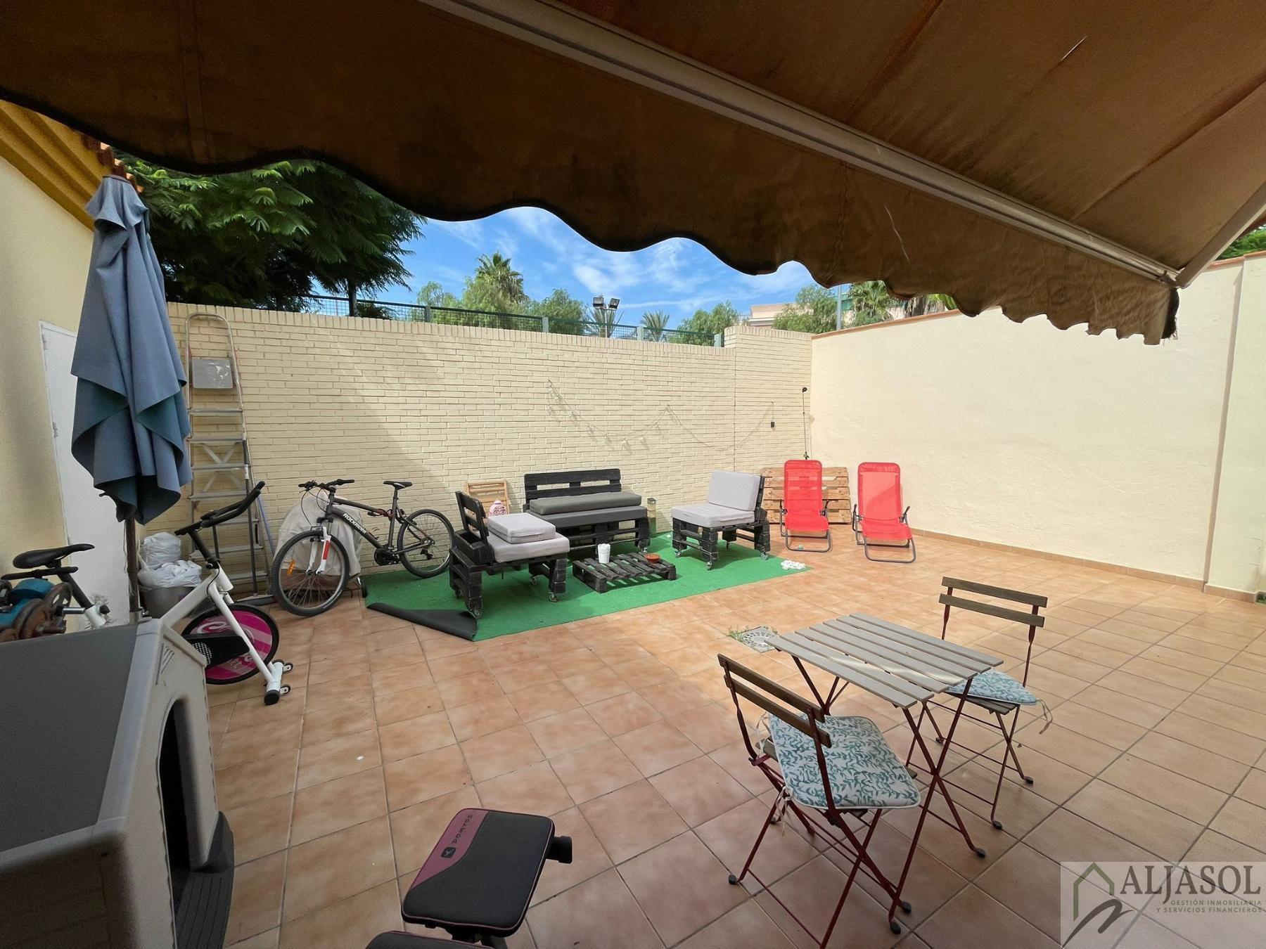 Venta de casa en Salteras