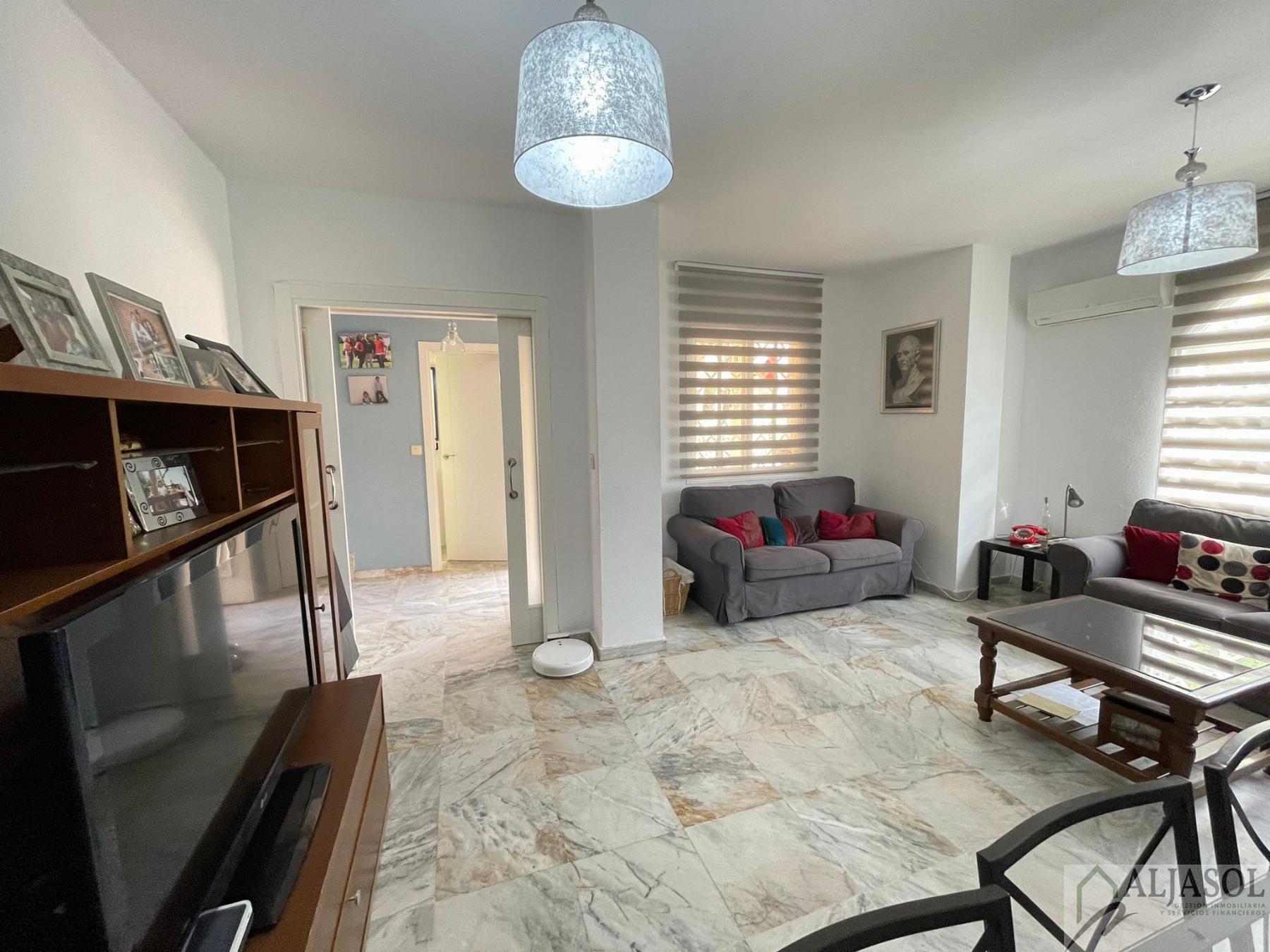 Venta de casa en Salteras