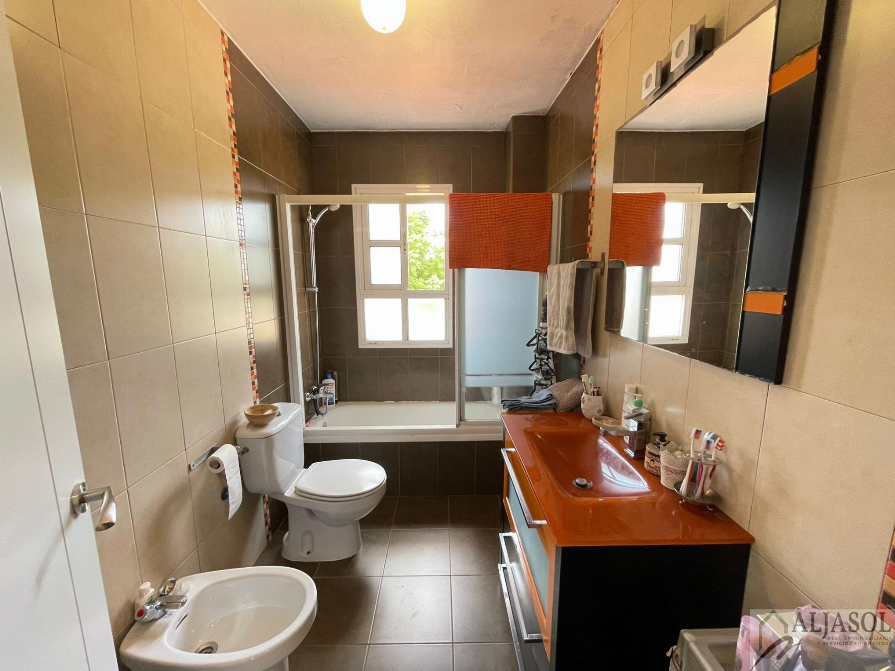 Venta de casa en Salteras