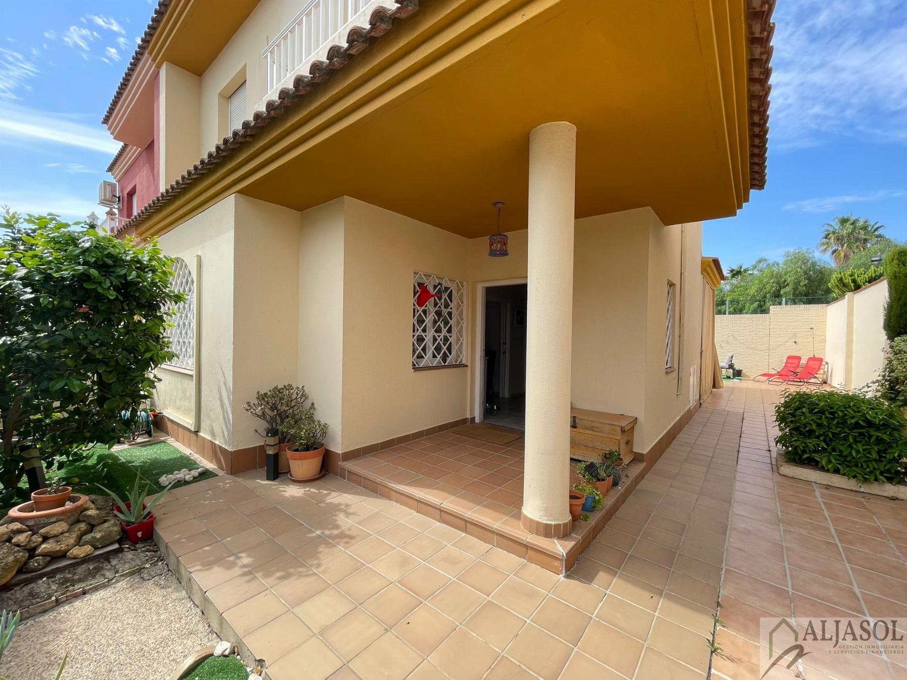 Venta de casa en Salteras