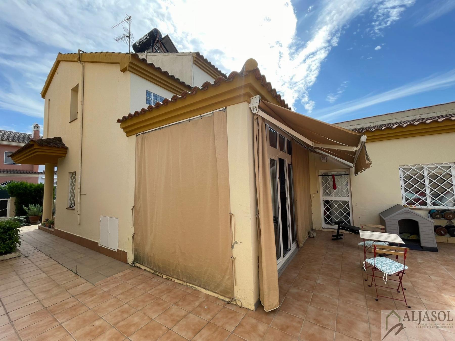 Venta de casa en Salteras