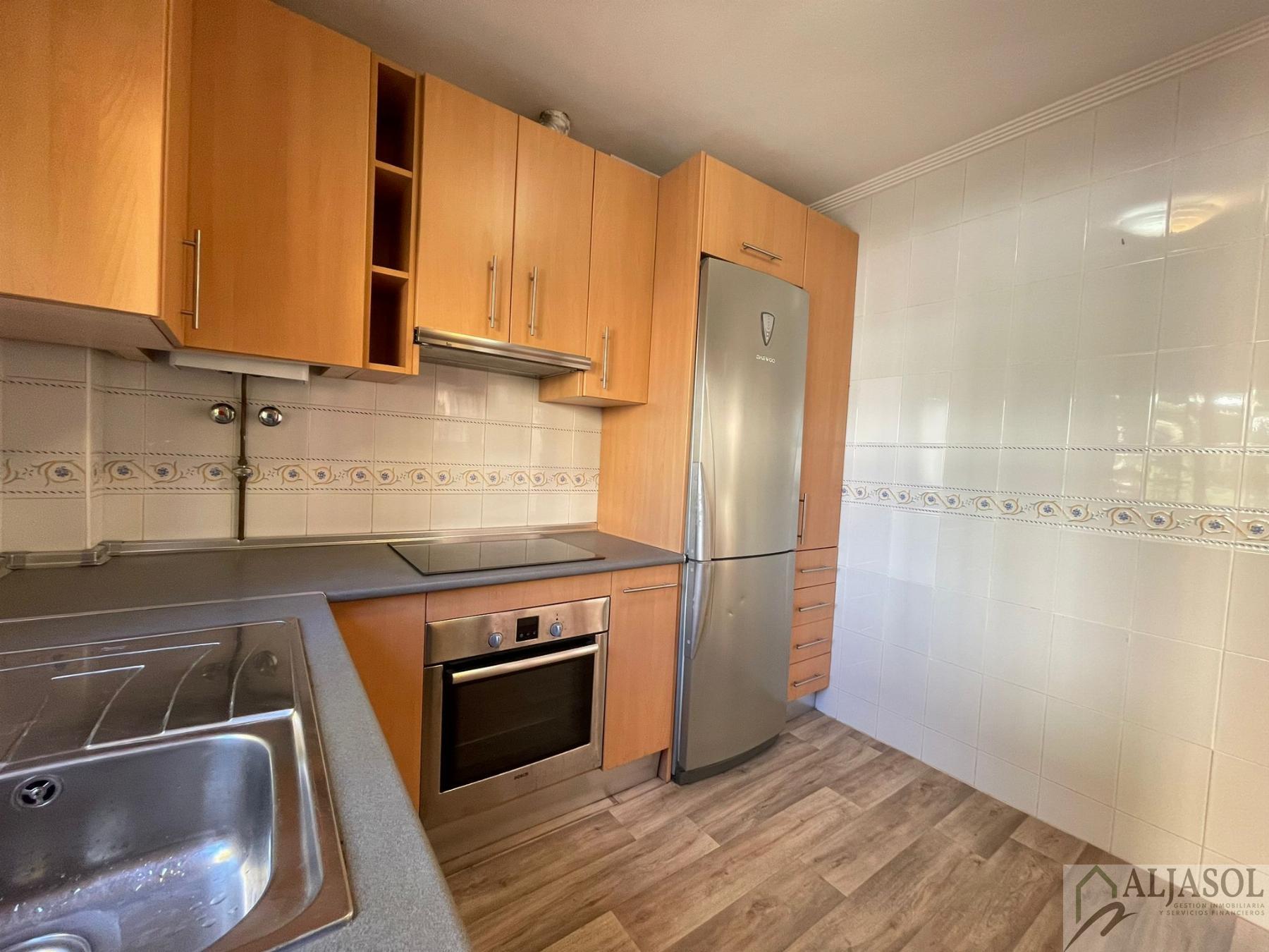 For sale of house in Almensilla