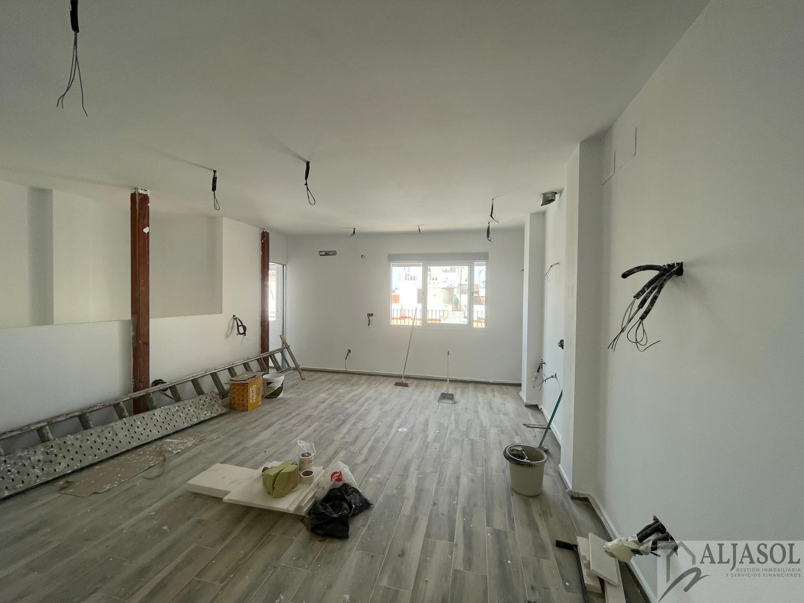 For sale of flat in Umbrete