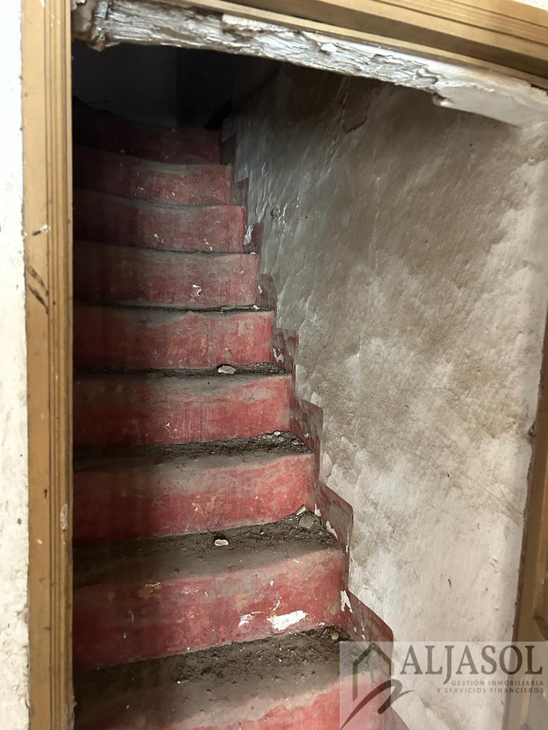 For sale of house in Aroche