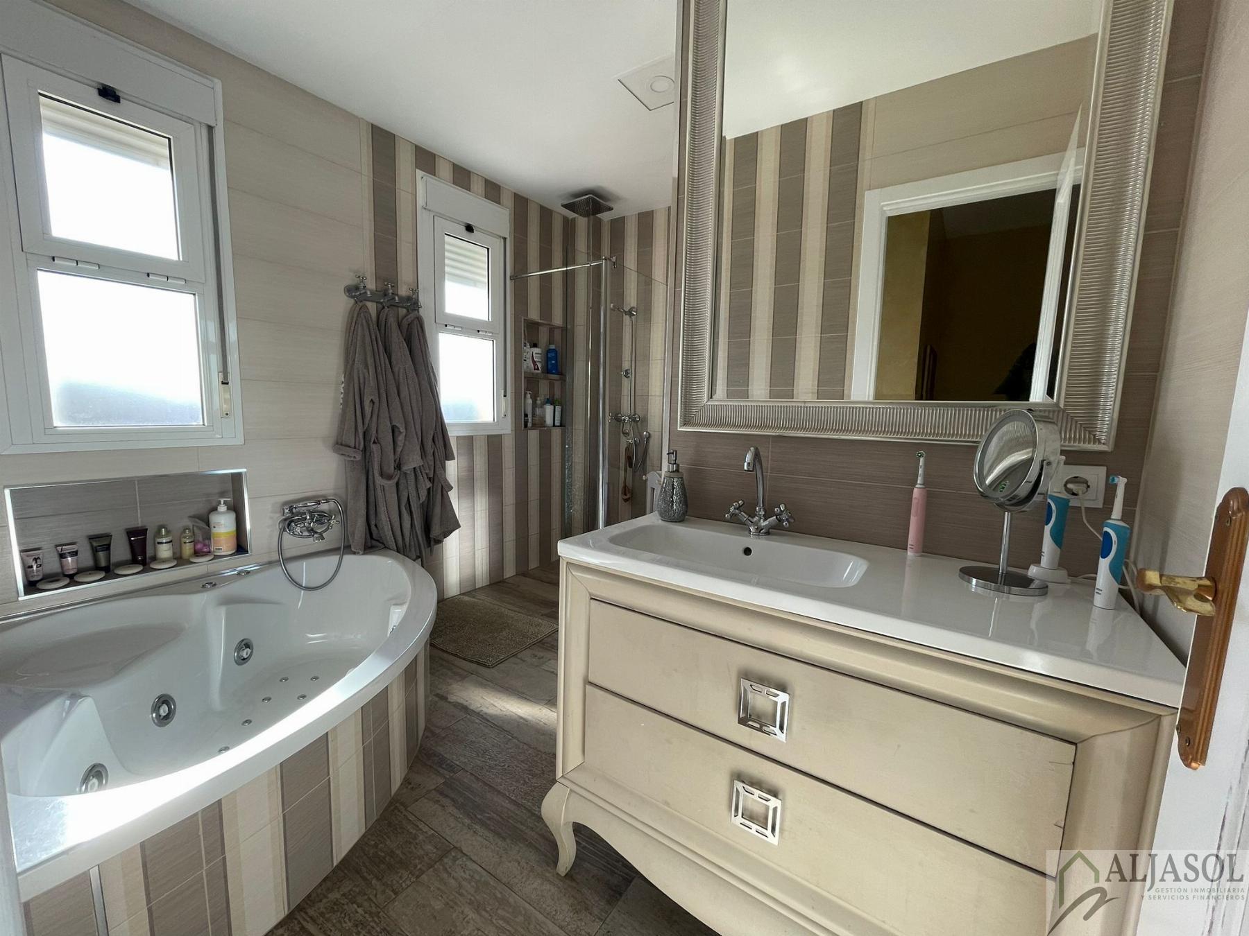 Venta de casa en Bollullos de la Mitación