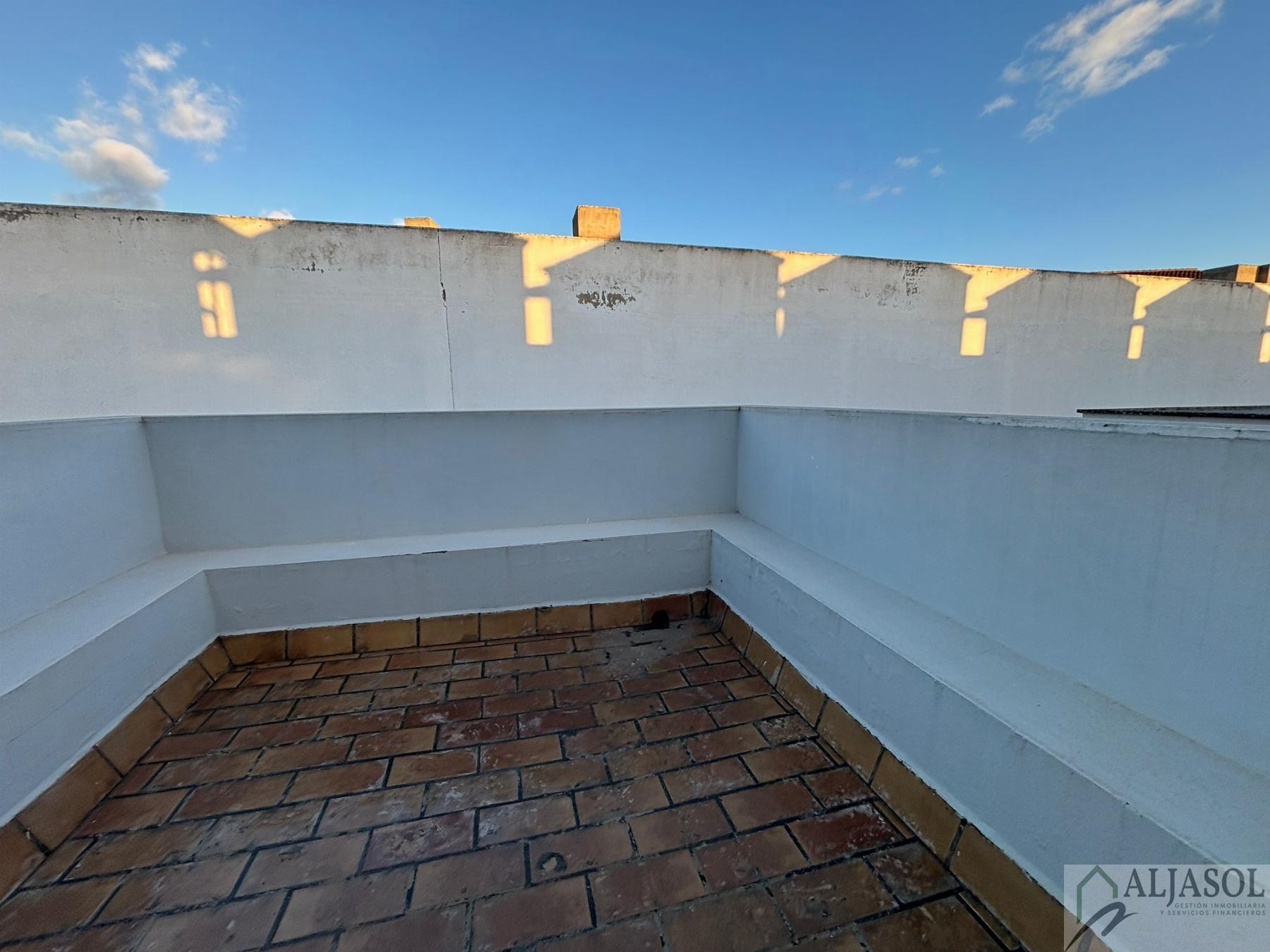 For sale of house in Bollullos de la Mitación