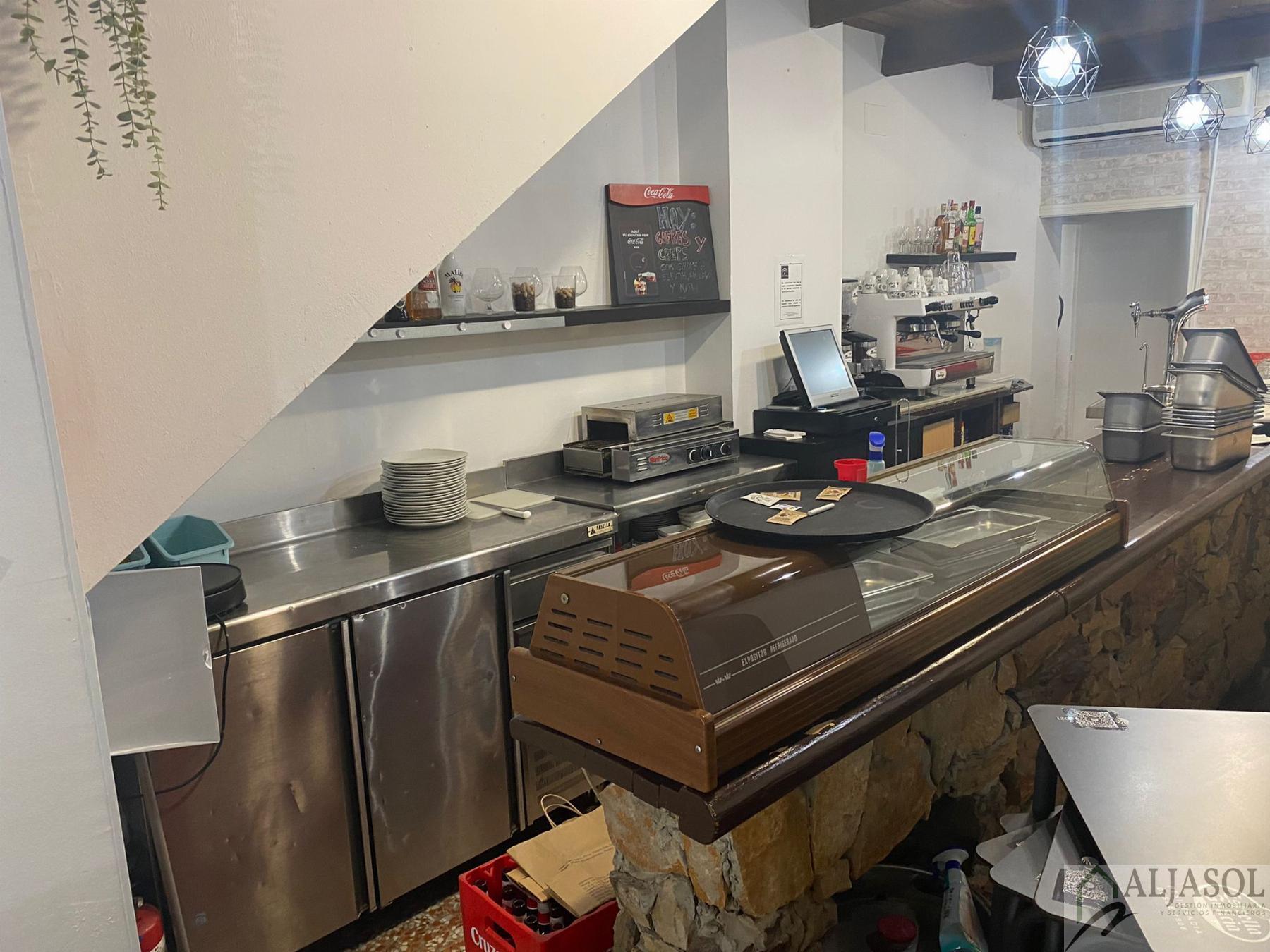 For sale of commercial in San Juan de Aznalfarache
