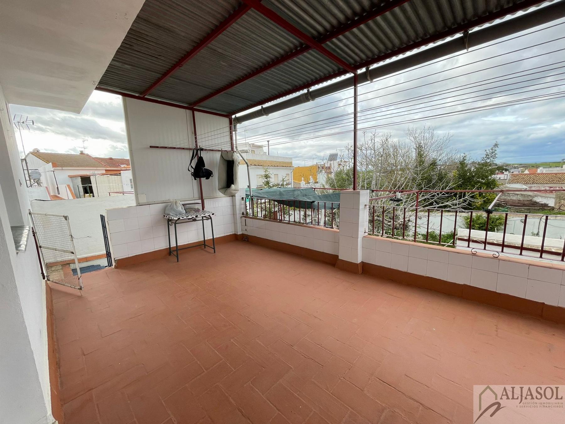 Venta de casa en Valencina de la Concepción